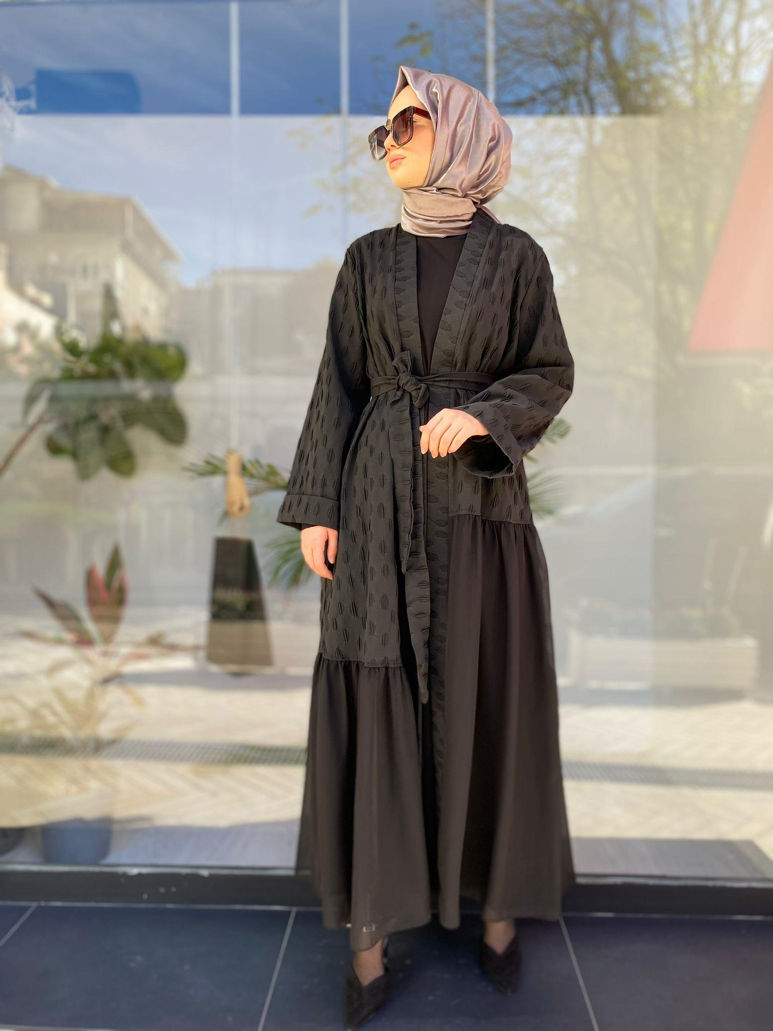 Kendinden Desenli Şifon Detaylı Kadın Kimono Siyah