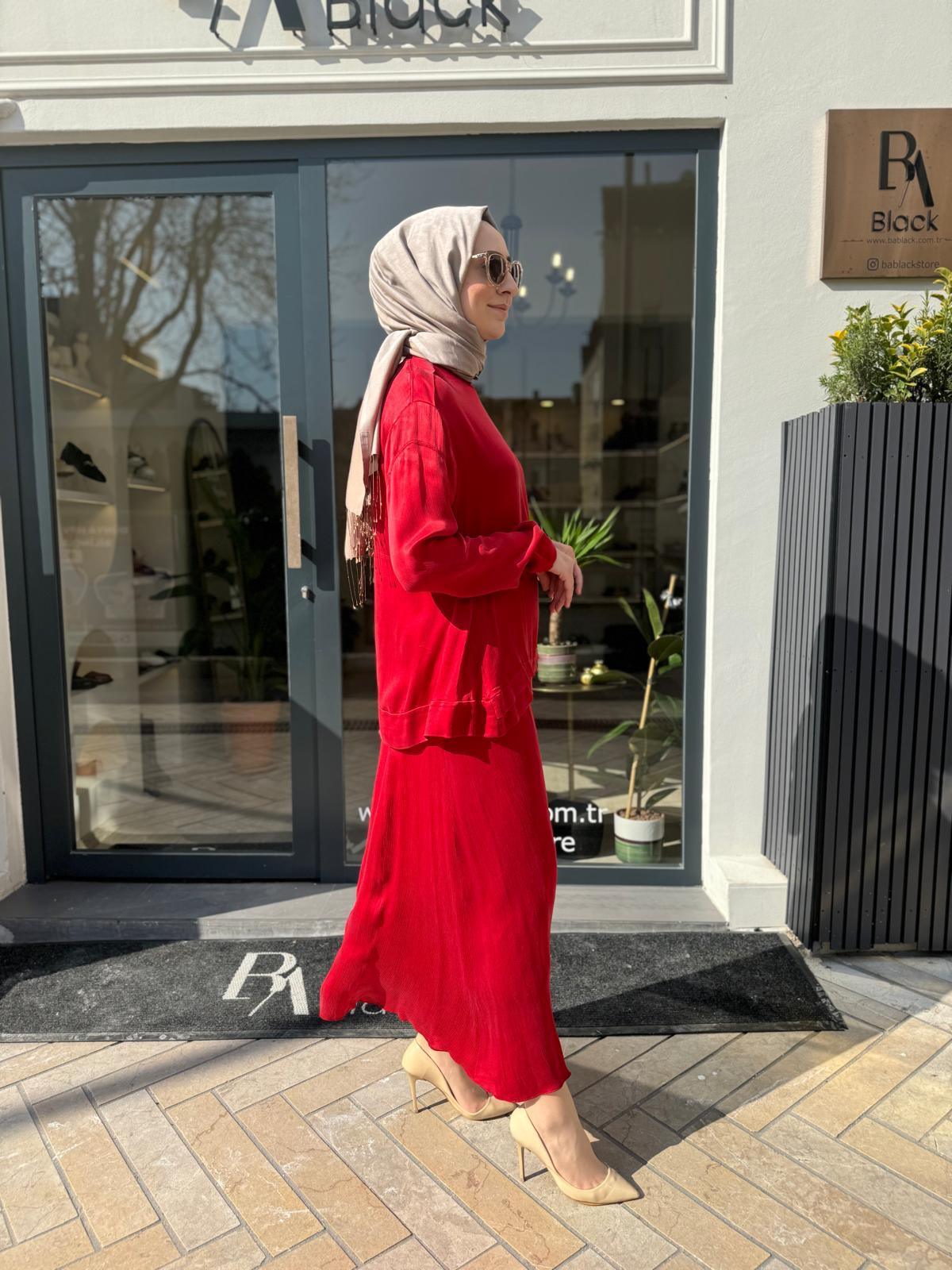 Kolu Dikişli Basic Cupro Kadın Etekli Takım Kırmızı