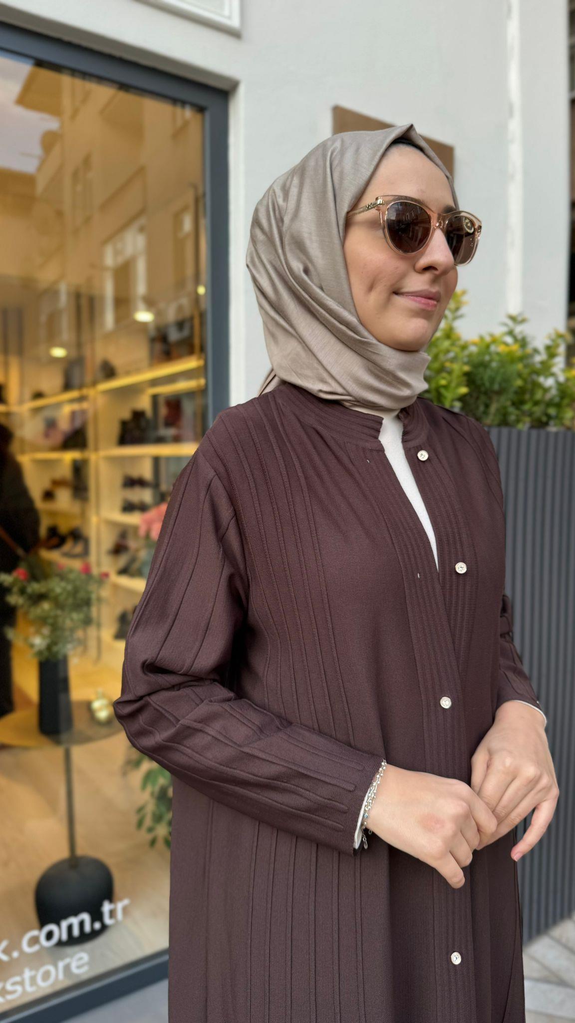 Nervürlü Triko Kadın Hırka Kahve