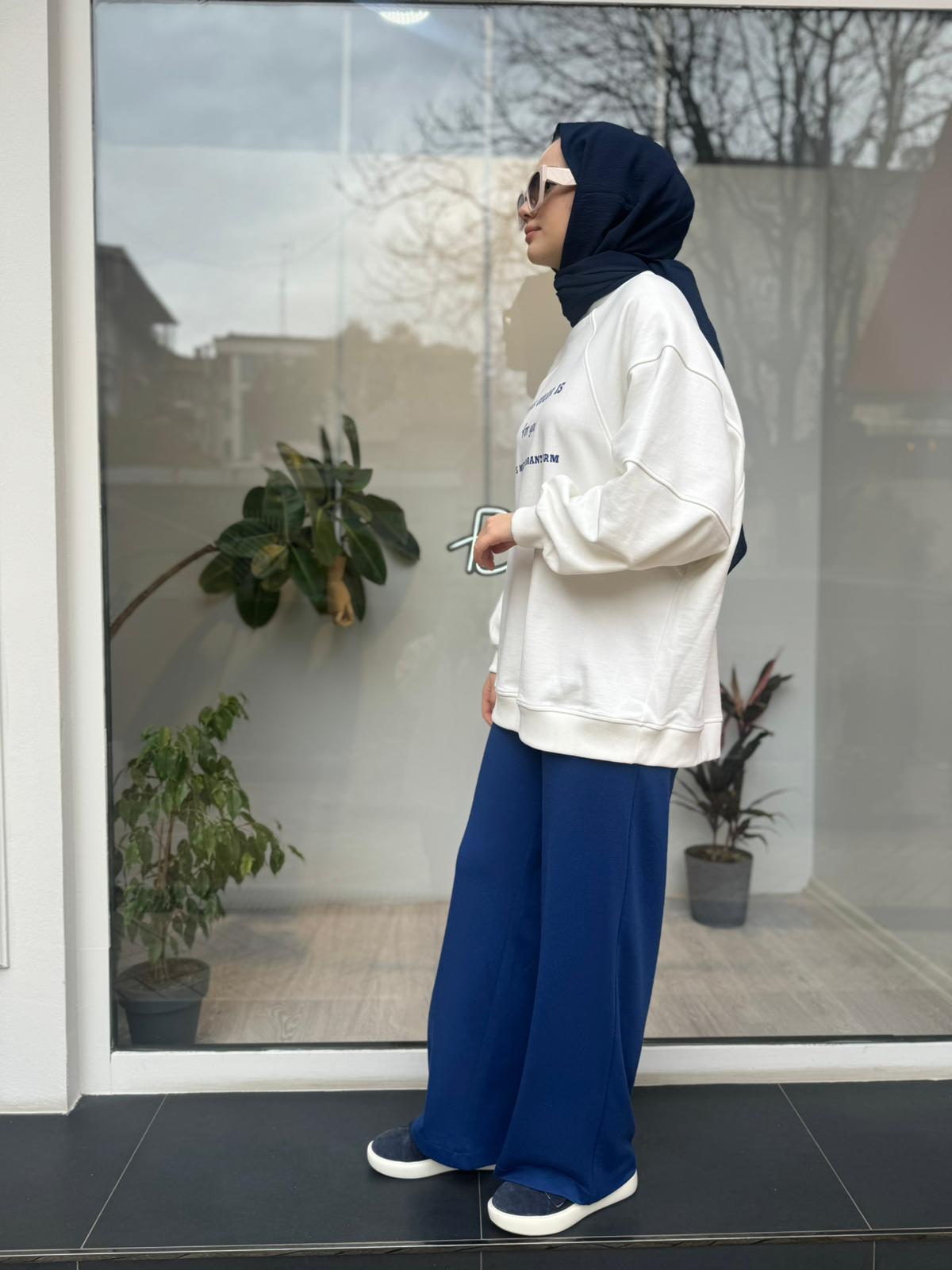 Önü Baskılı Kadın Sweat Saks Mavi