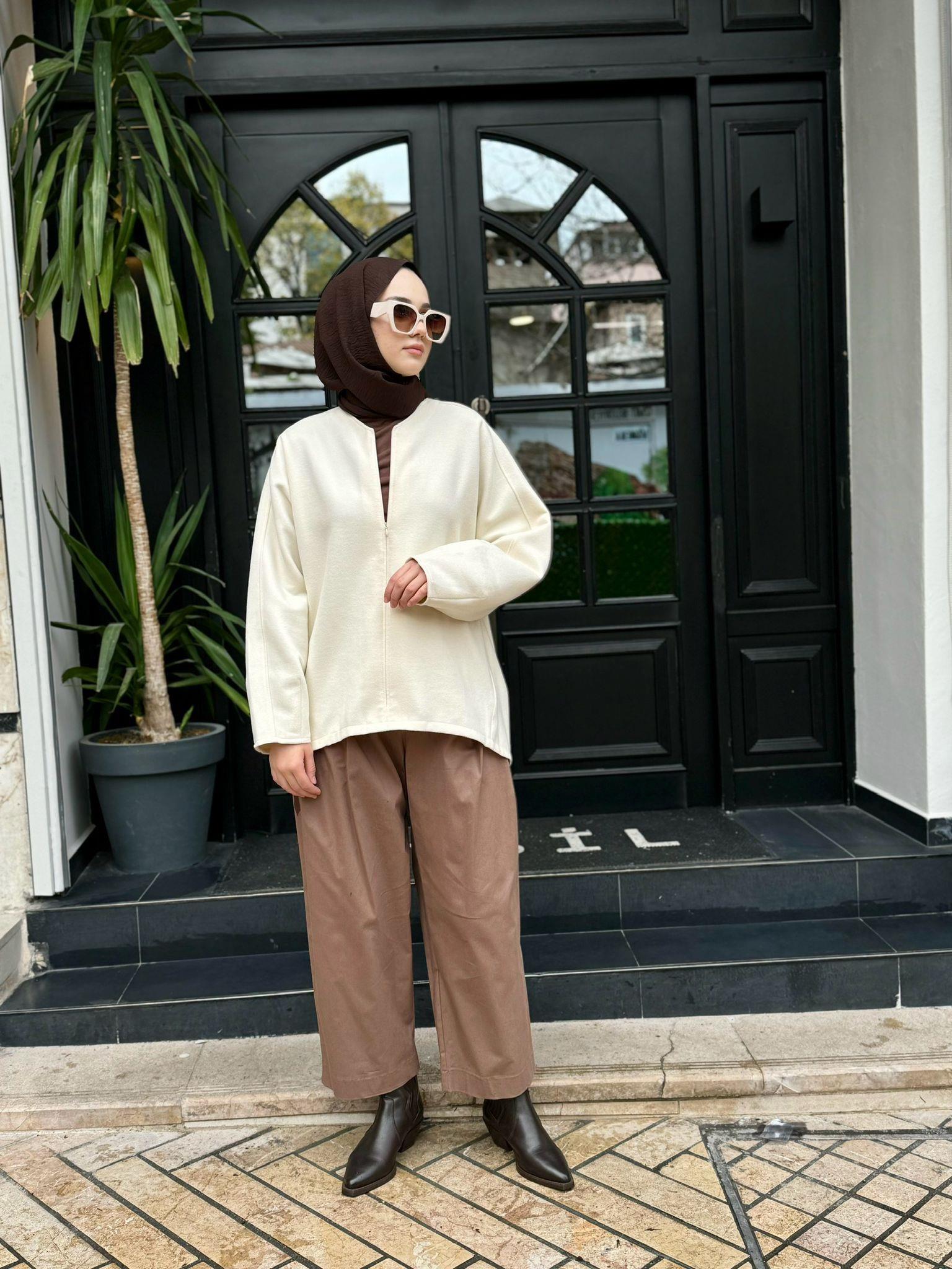 Önü Fermuar Detaylı Kadın Sweat Ekru