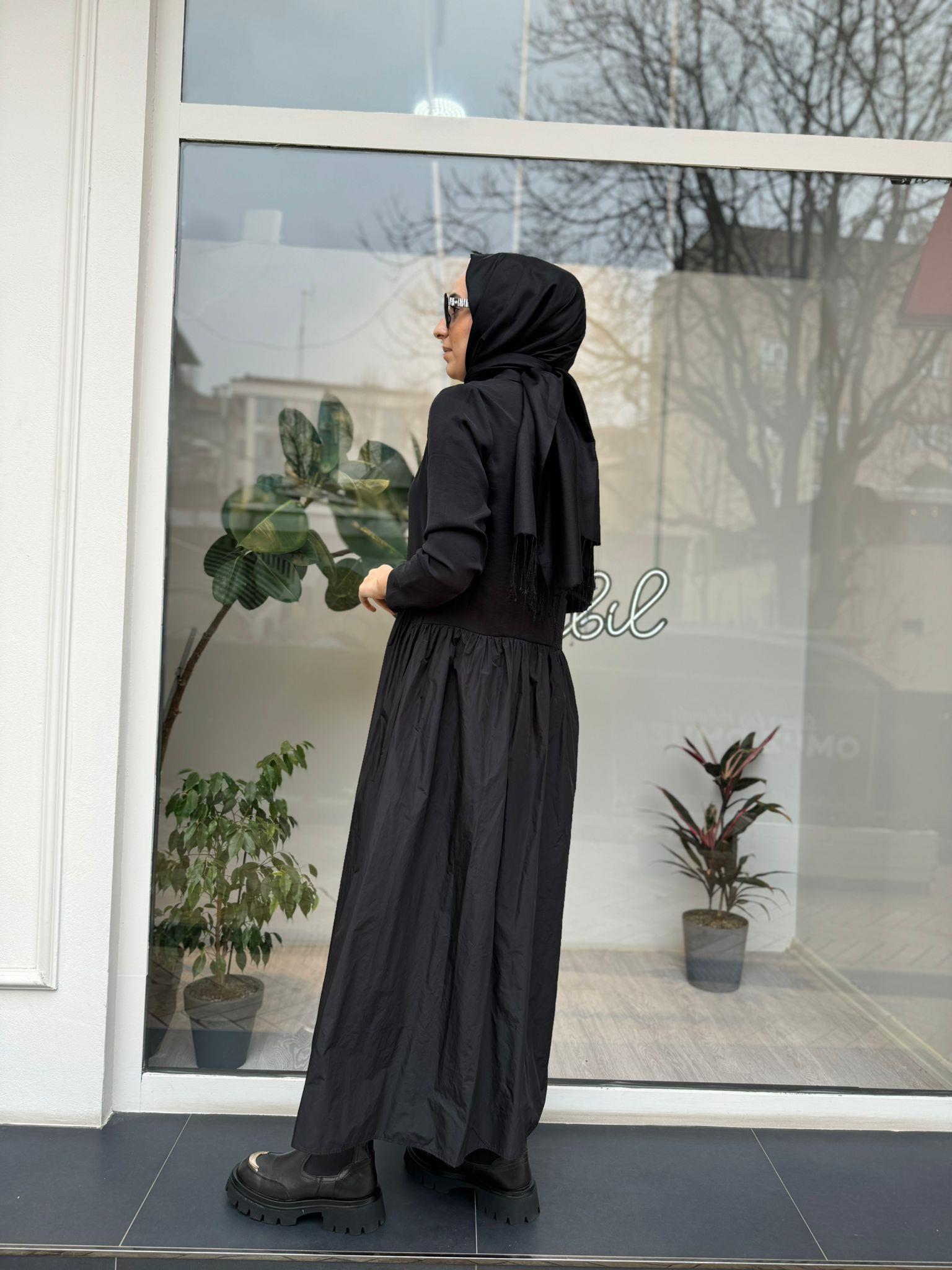 Paraşüt Detaylı Kadın Elbise Siyah