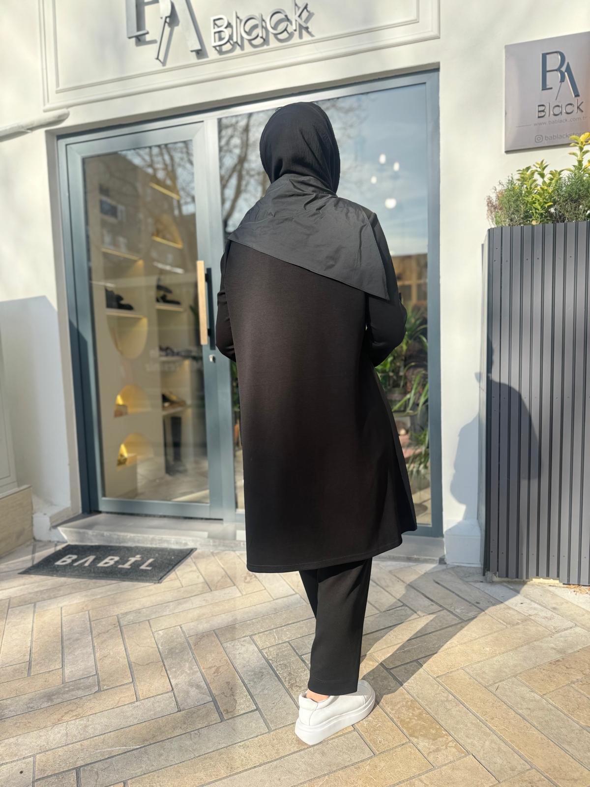 Paraşüt Detaylı Kadın Tasarım Takım Siyah