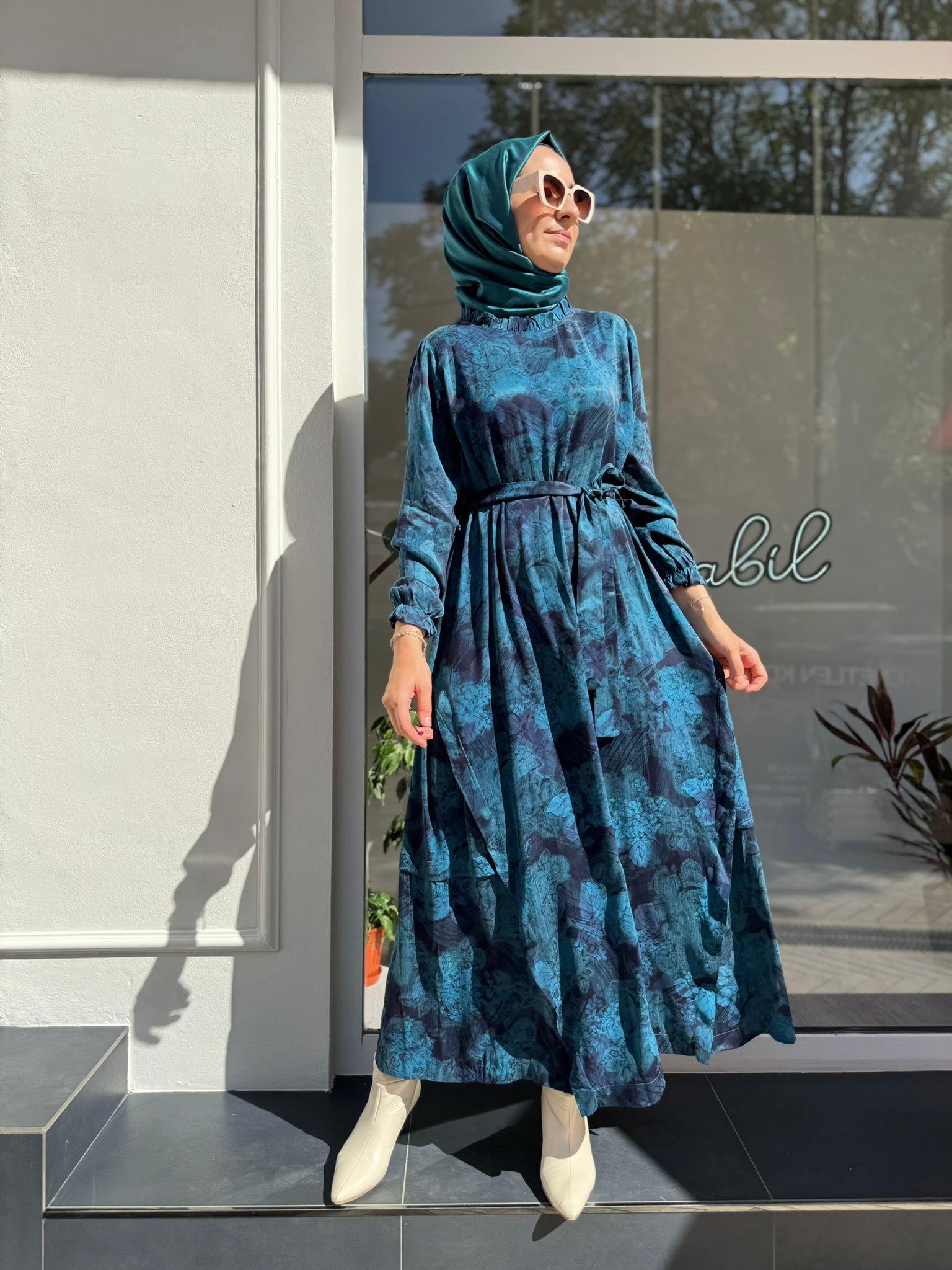 Renk Geçişli Jakarlı Kadın İpek Elbise Saks Mavi