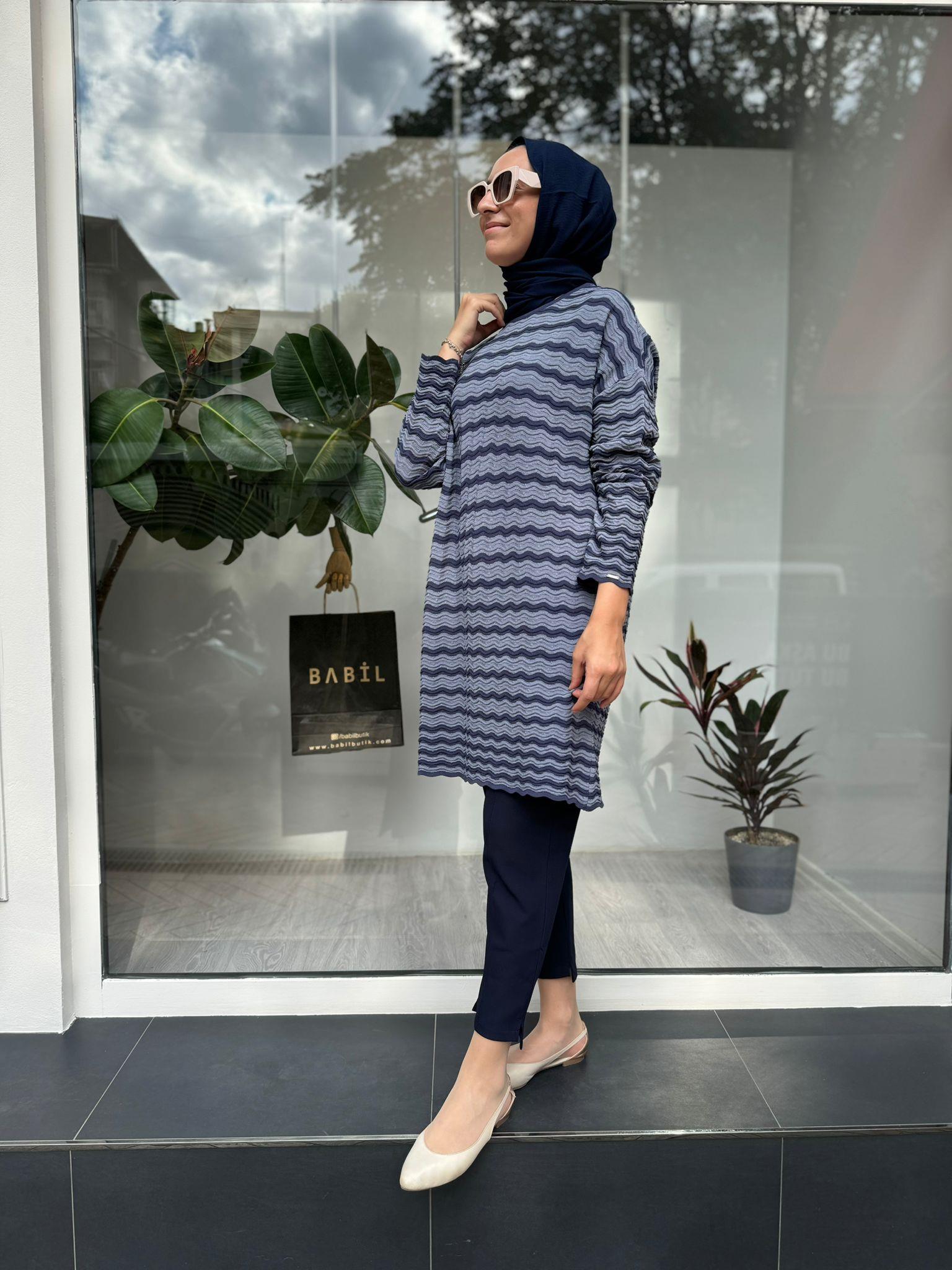 Su Dalgası Desen Triko Tunik Indigo