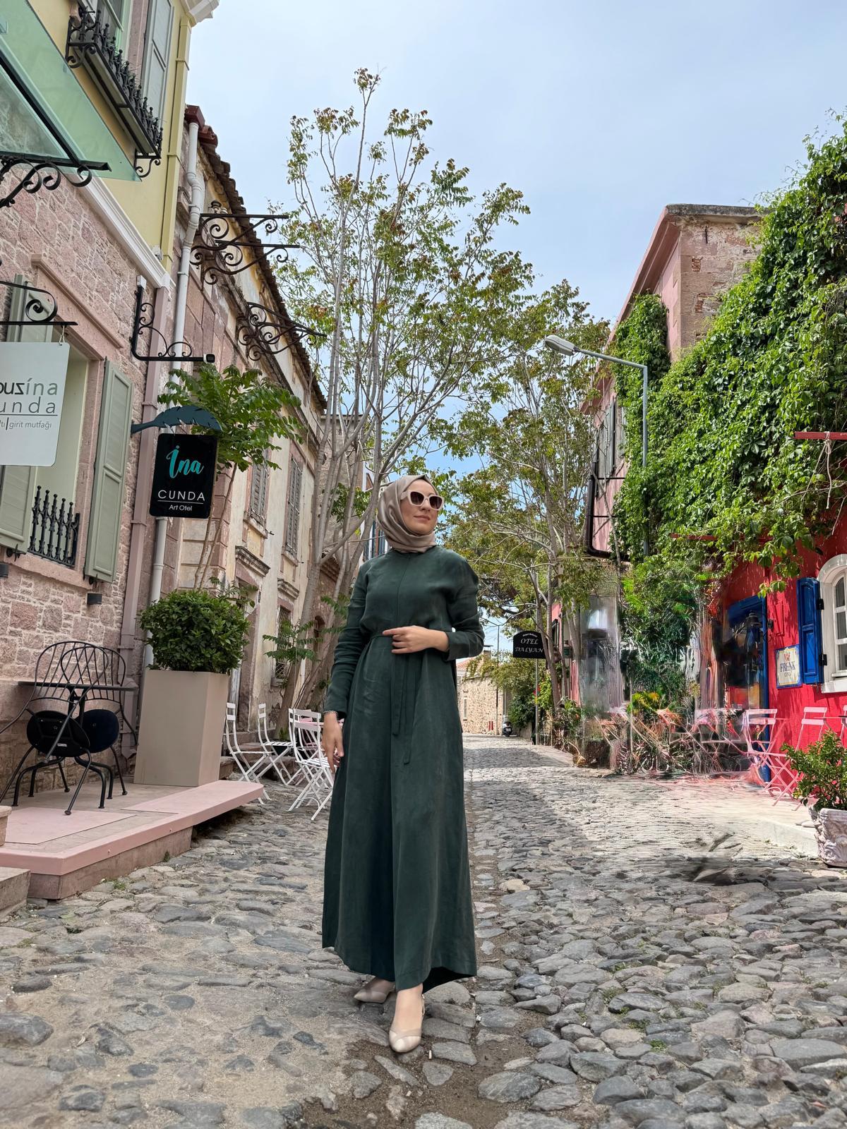 Taşlanmış İpek Parçalı Kadın Tulum Haki Yeşil