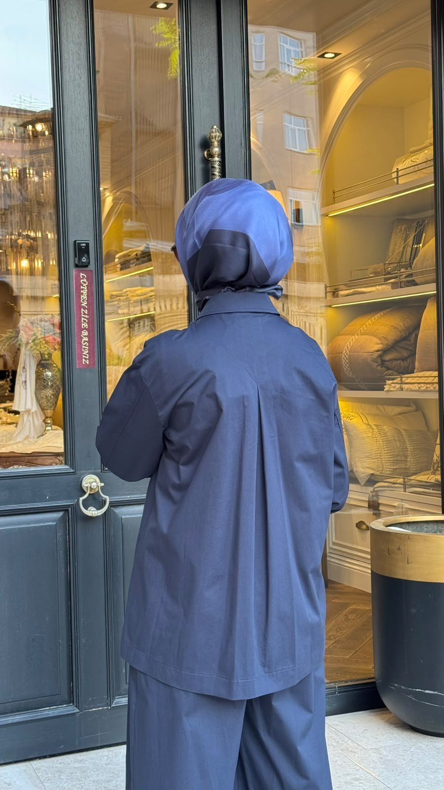 TD26K05000155 Sanda Pantolonlu Kadın Takım Lacivert