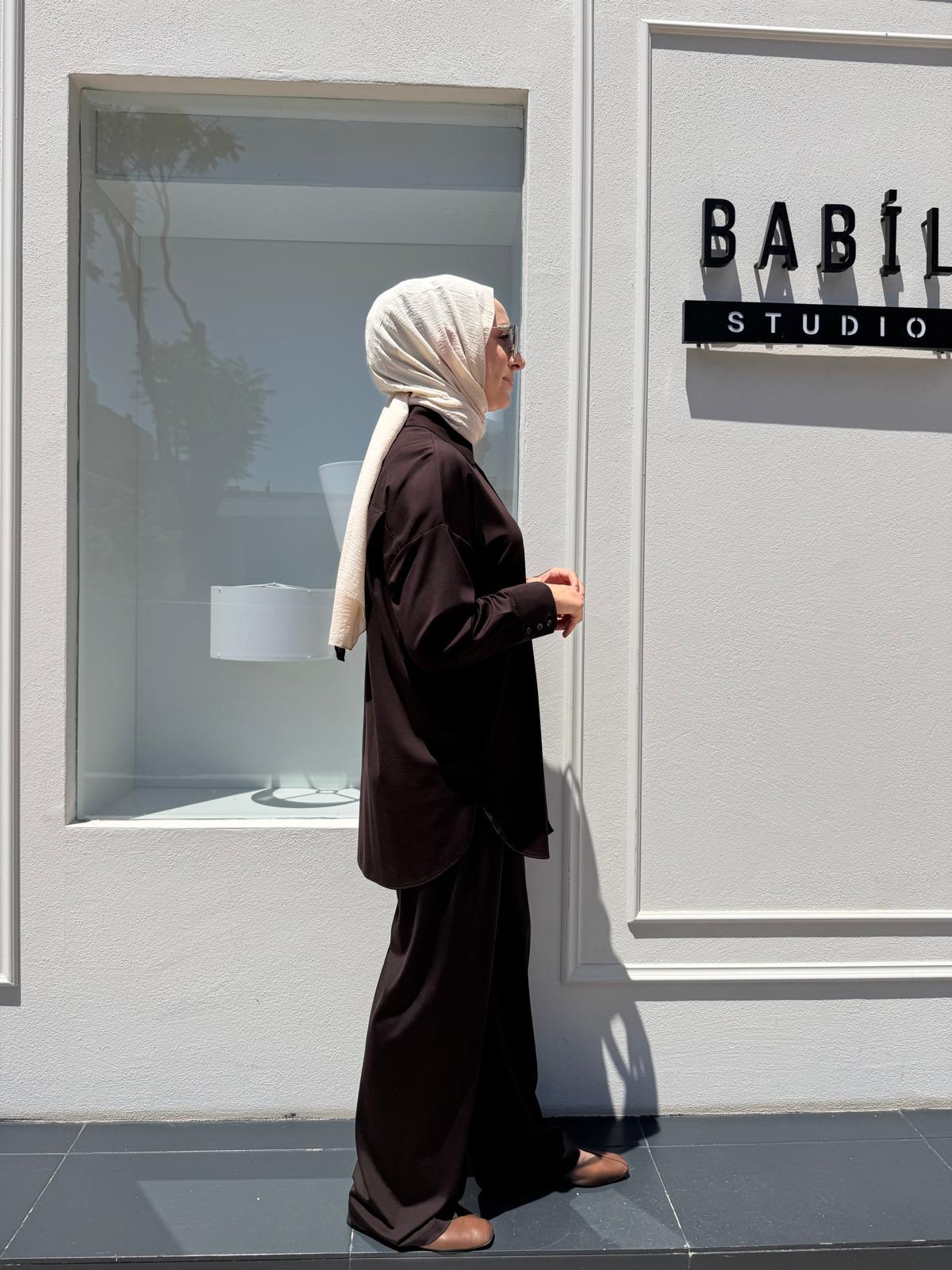 TD42311 Gömlek Yaka Pantolonlu Kadın Takım Kahve