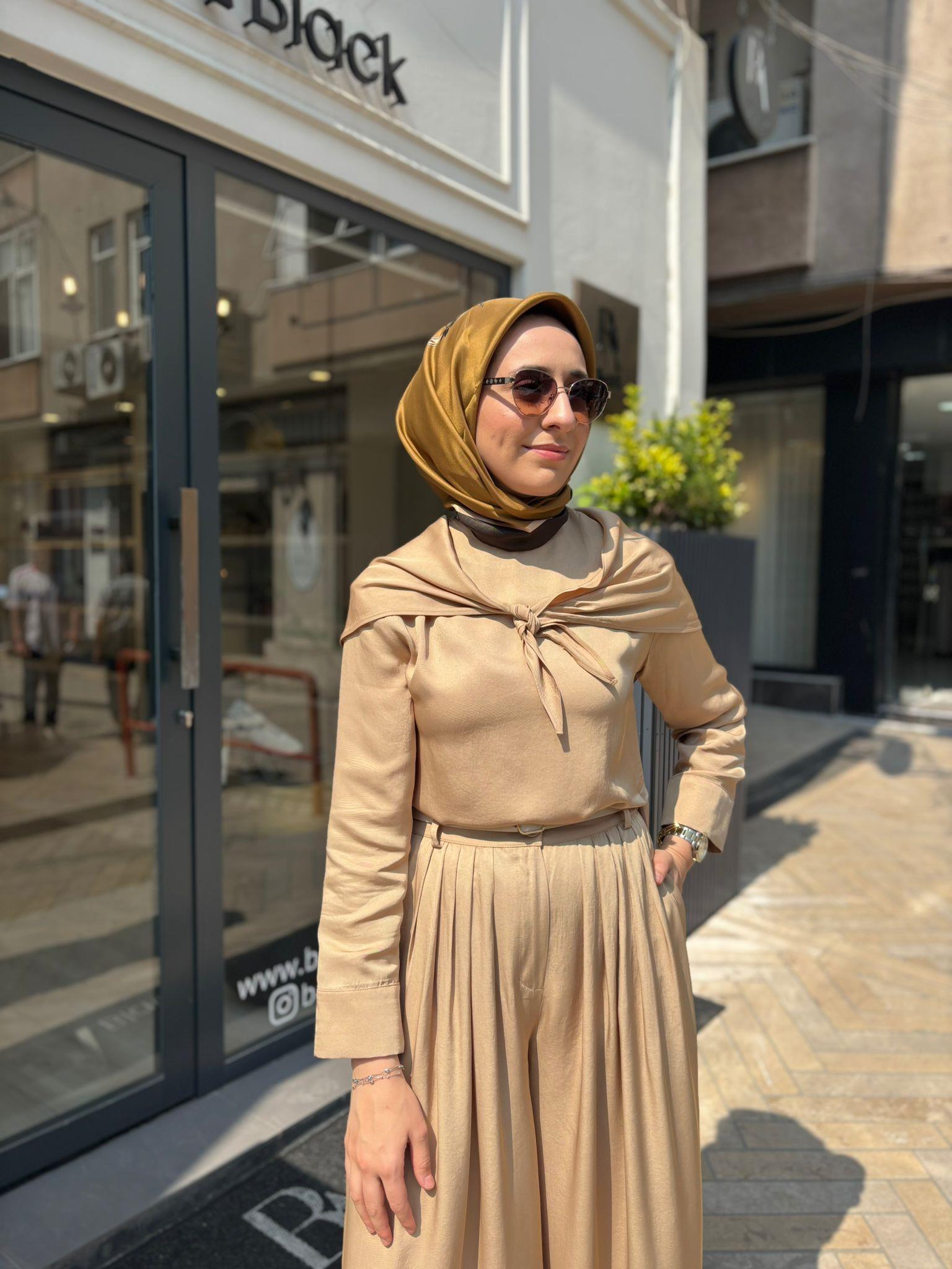 TD4418 Evan Asetat Pantolonlu Takım Camel