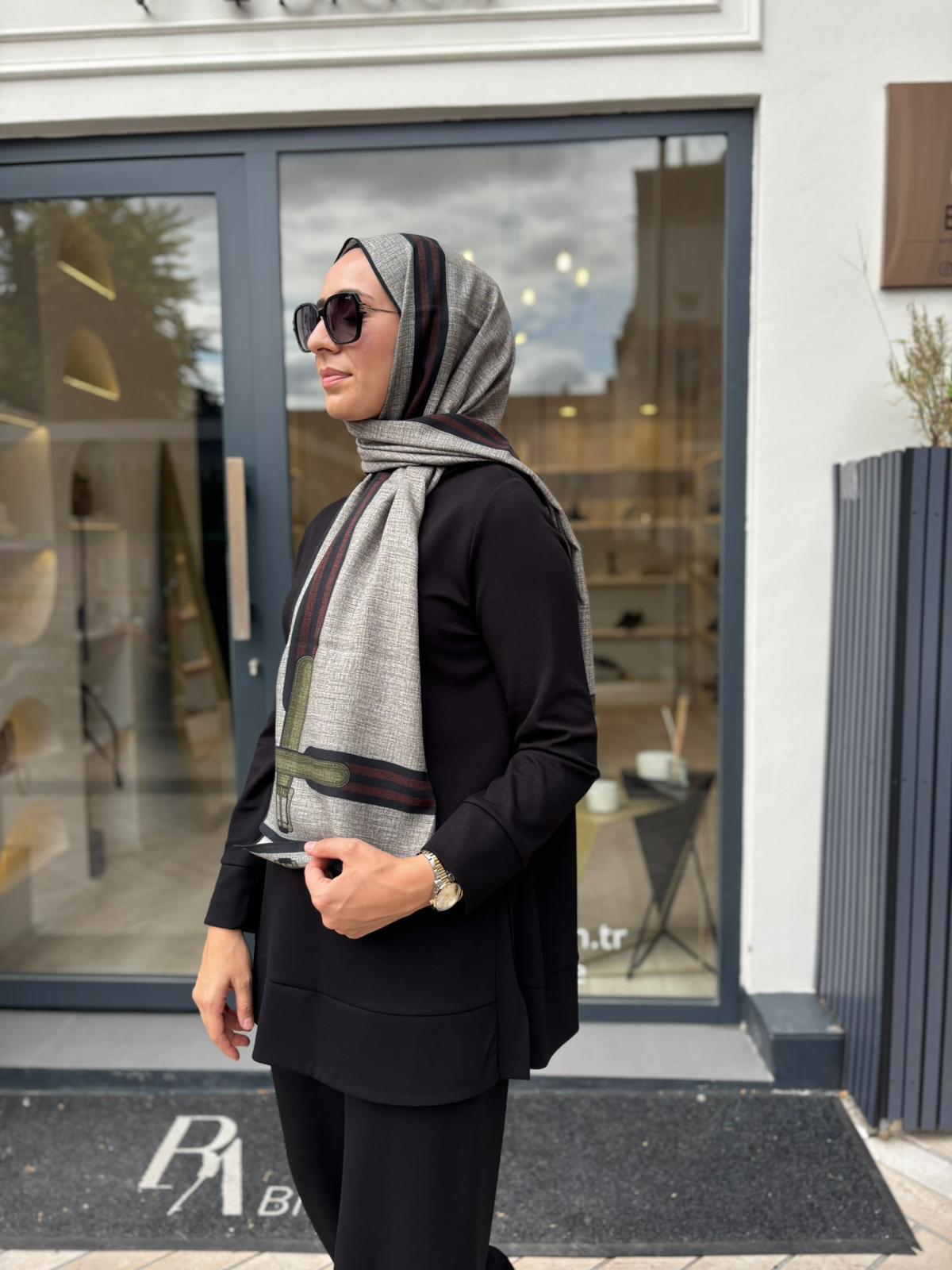 TD4668 Bern Kadın Takım Siyah