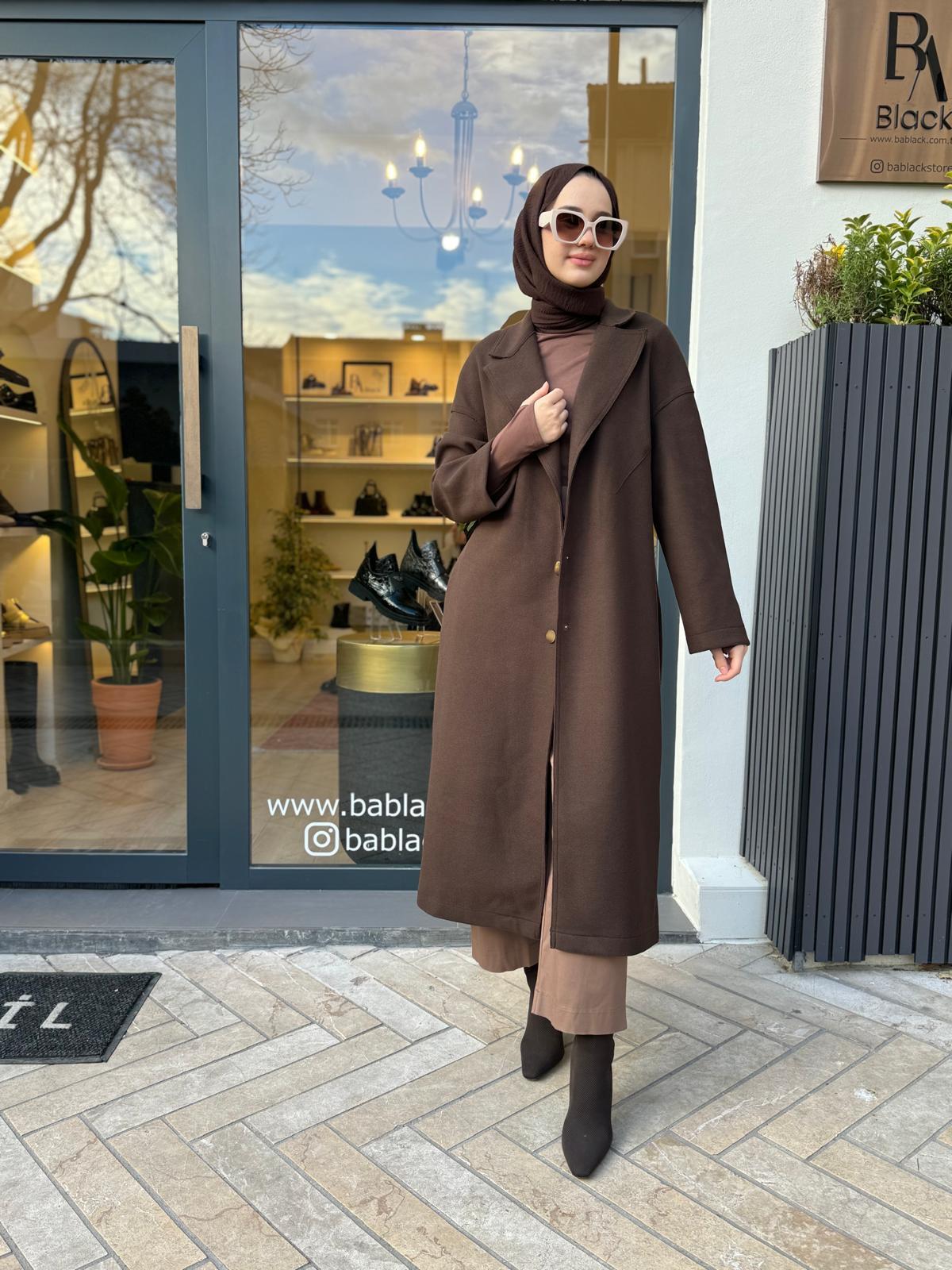 Ters Dikişli  Kuşak Detaylı Kadın Kap Kahve