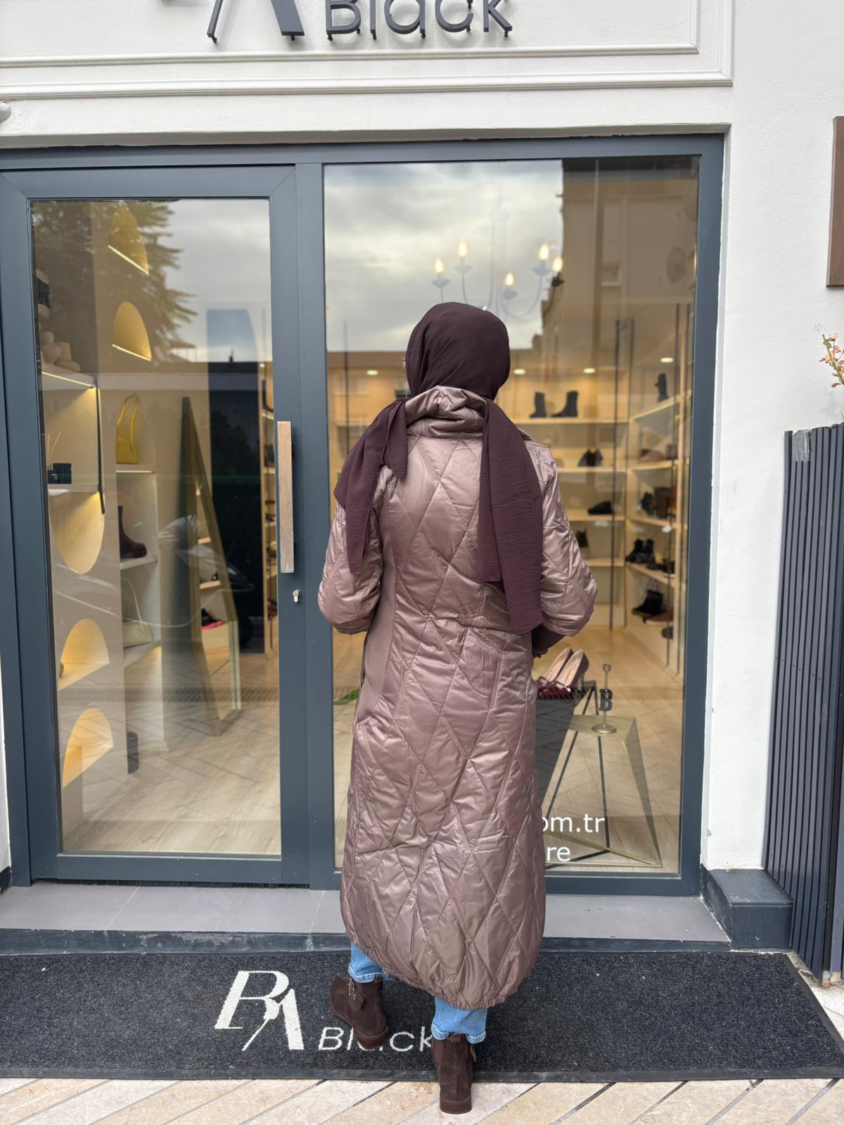 Triko Kol Detaylı Kadın Mont Vizon