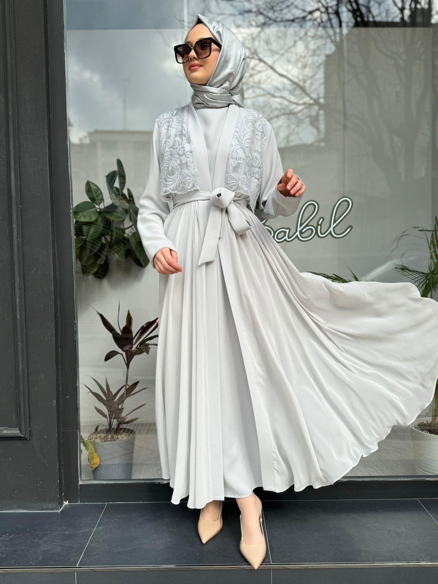 Tül Organze İşlemeli İkili Abaya Gri