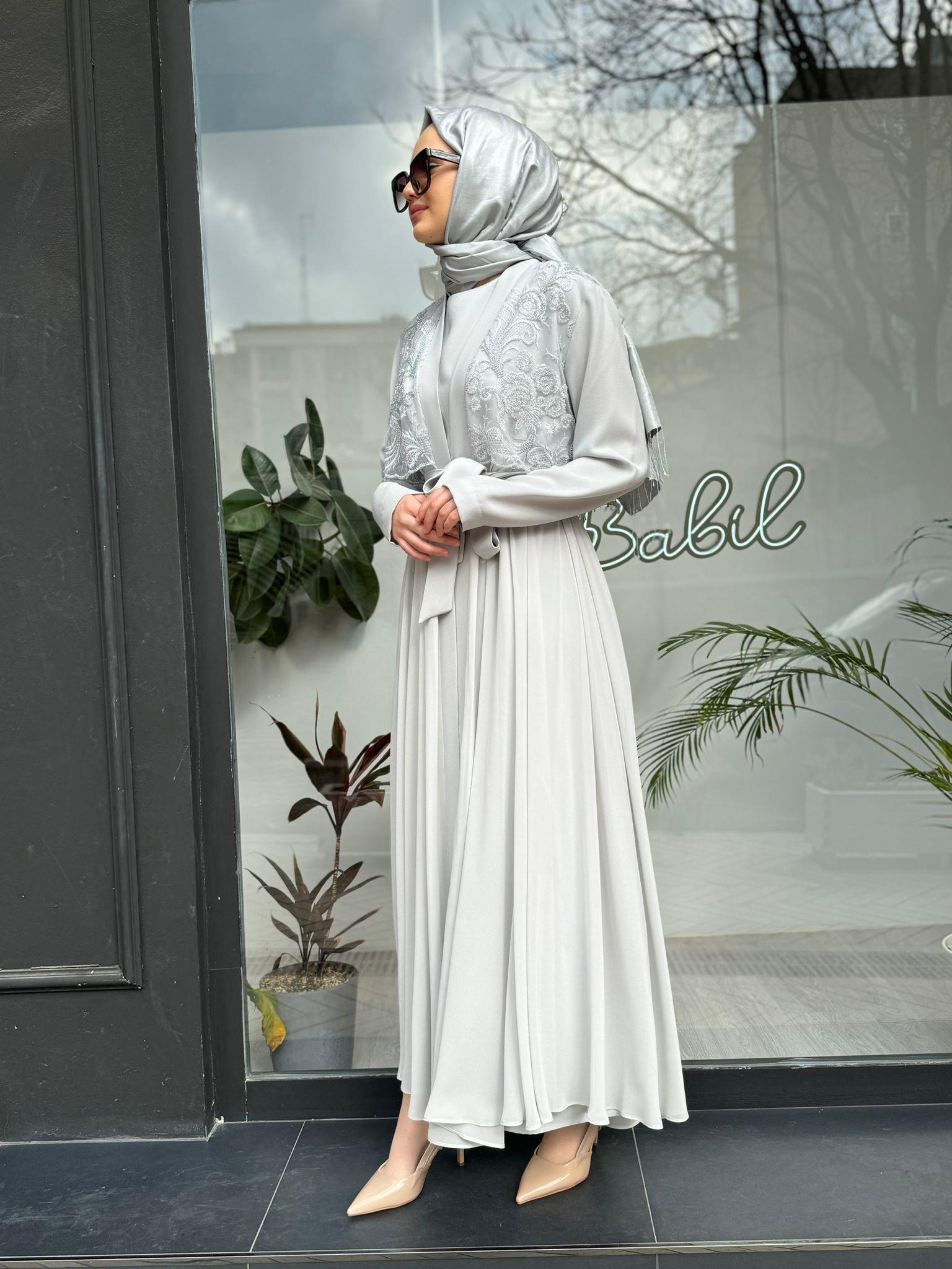 Tül Organze İşlemeli İkili Abaya Gri
