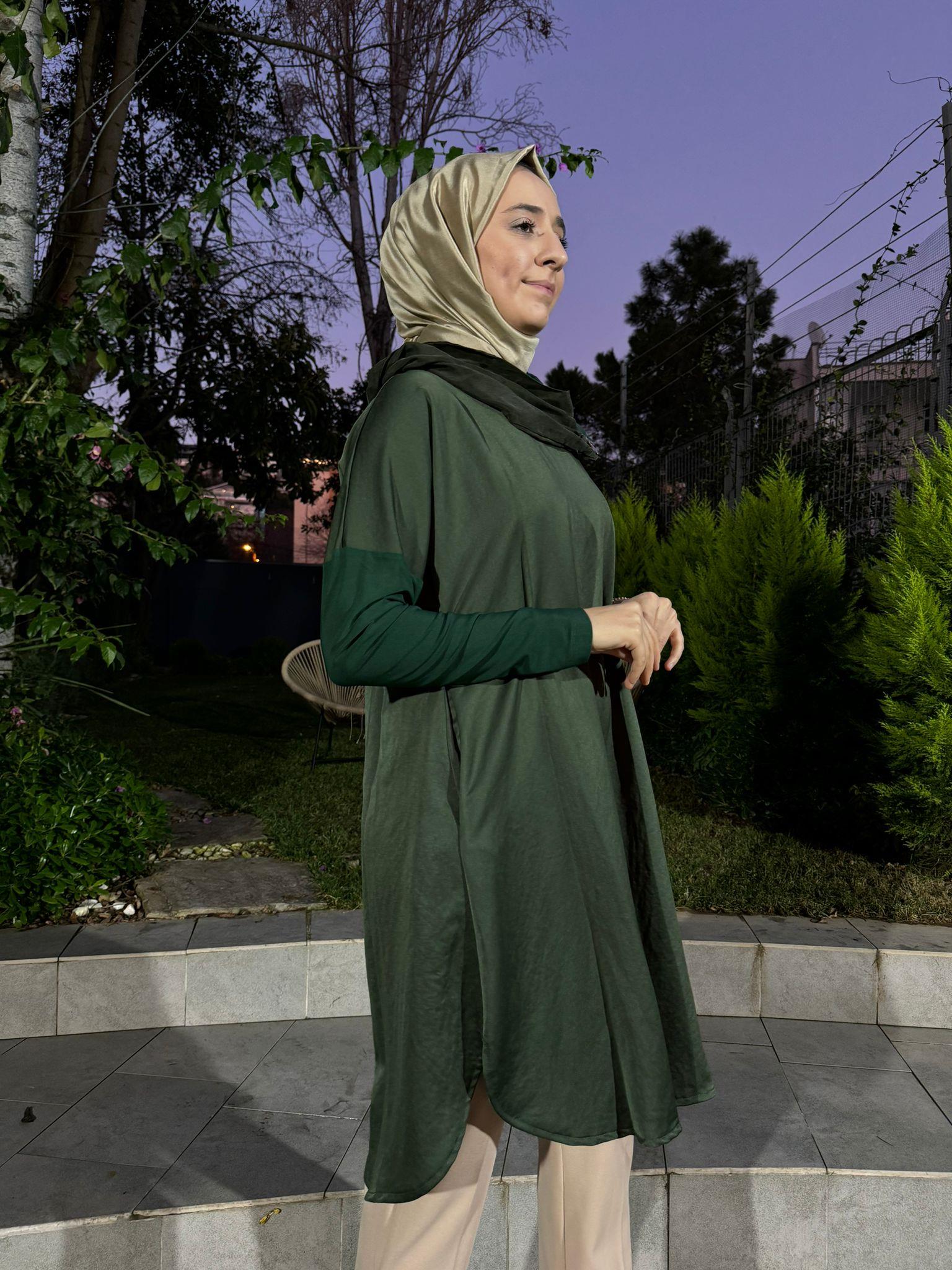 Yaka Detaylı Kadın Tunik Yeşil
