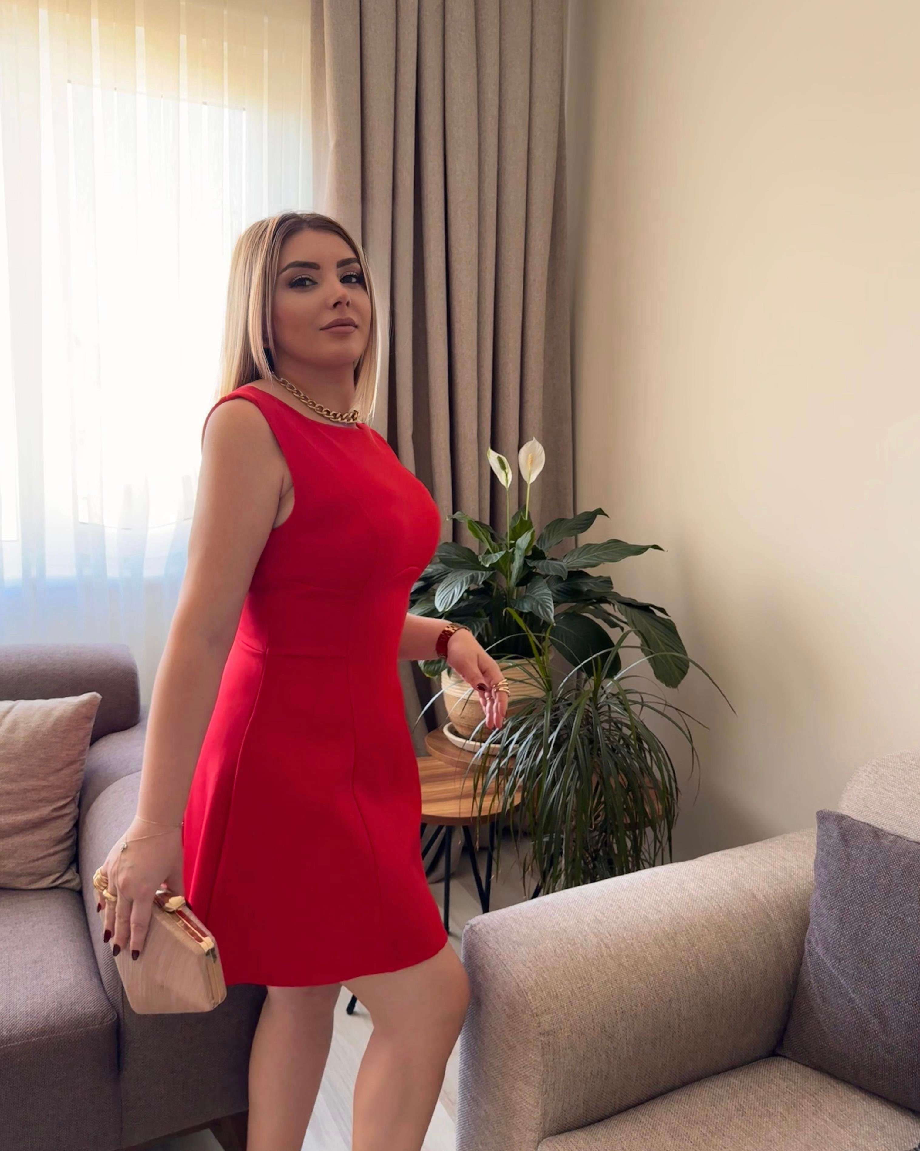 Sırt Detaylı Elbise - Kırmızı