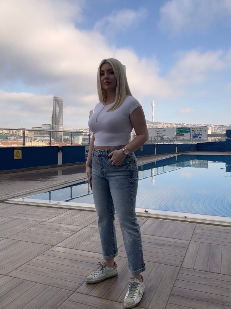 Taşlı Jean