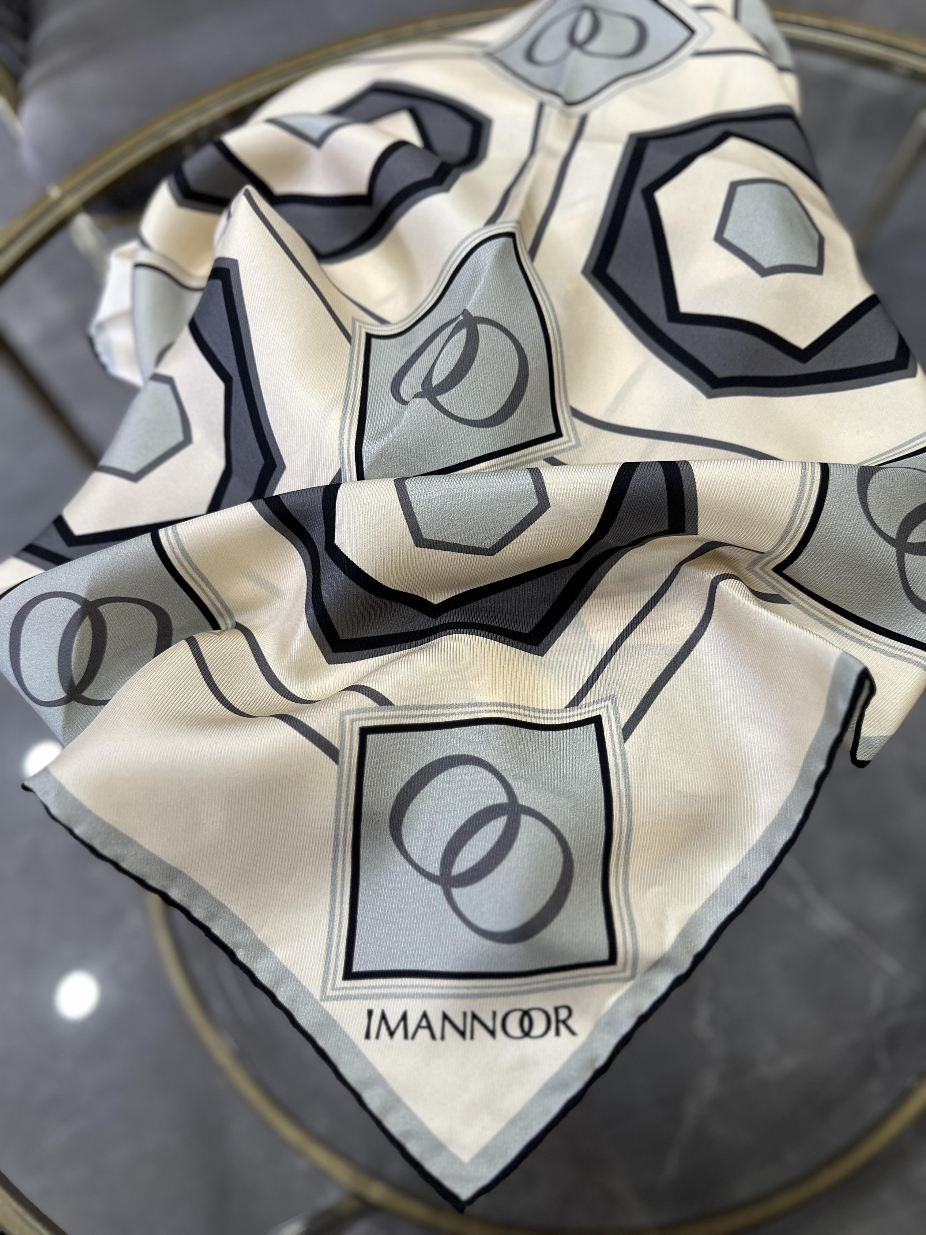 Altıgen Noor Bej Tivil İpek Şal 70x204