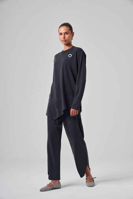 Asimetrik Kesim Pantolonlu Takım-Siyah