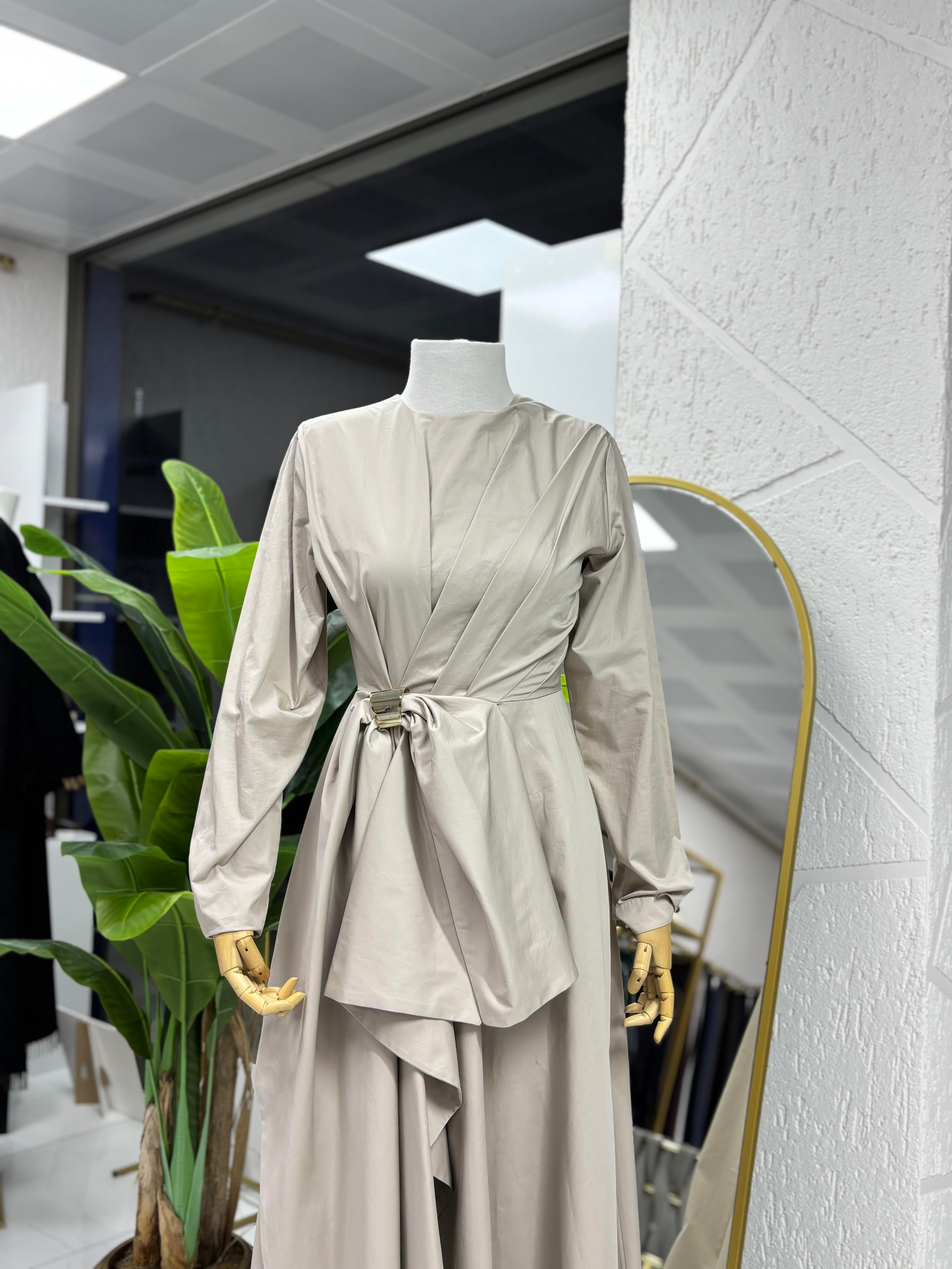 Beli Fiyonklu Elbise Bej