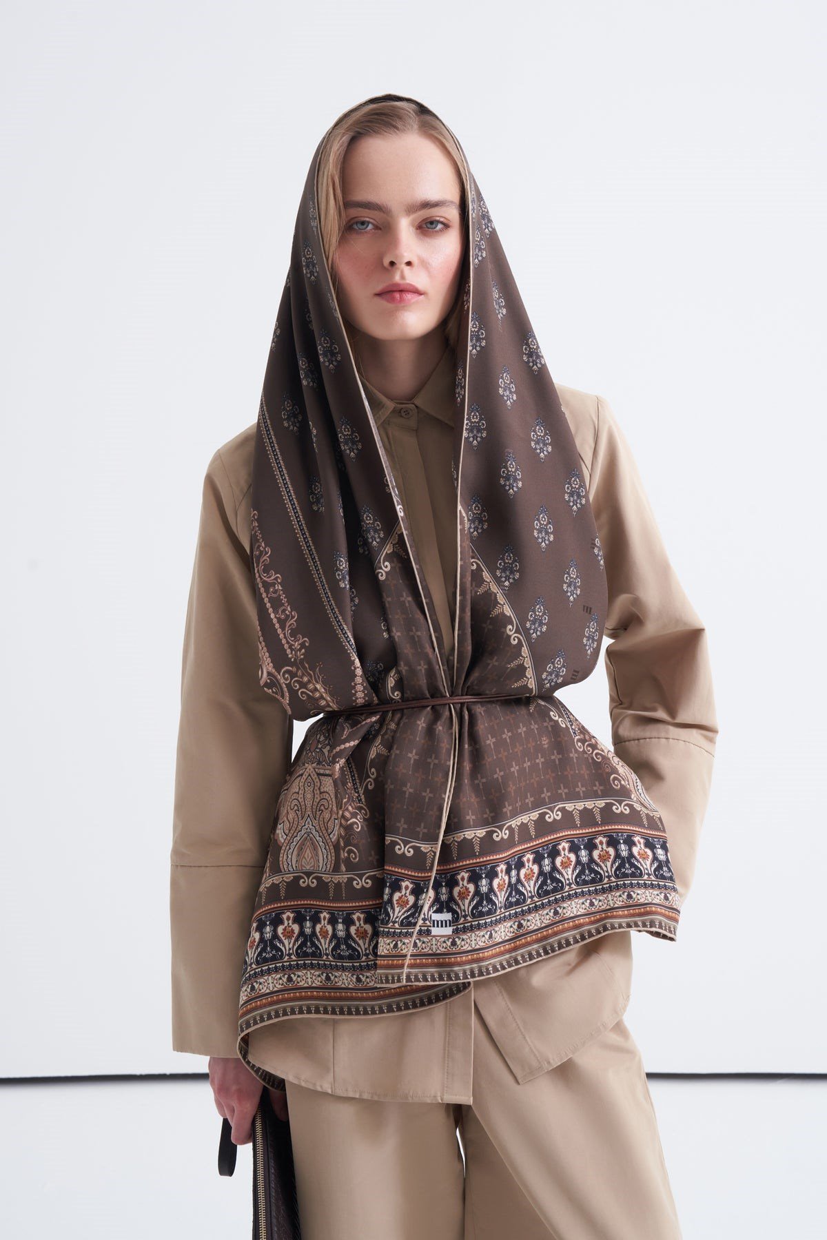 Brown Ravelle Twill İpek Şal