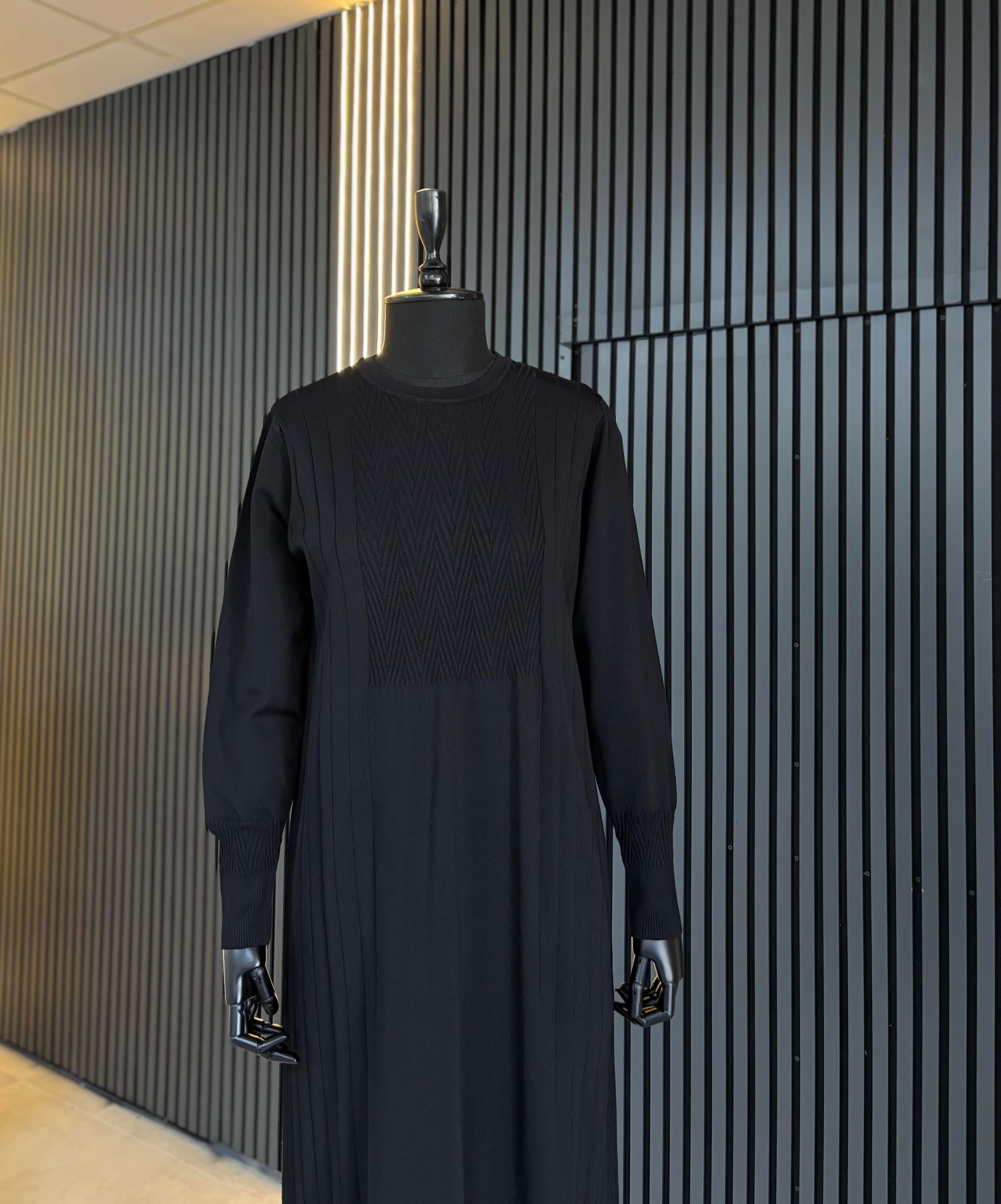 Desenli Merserize Elbise-Siyah