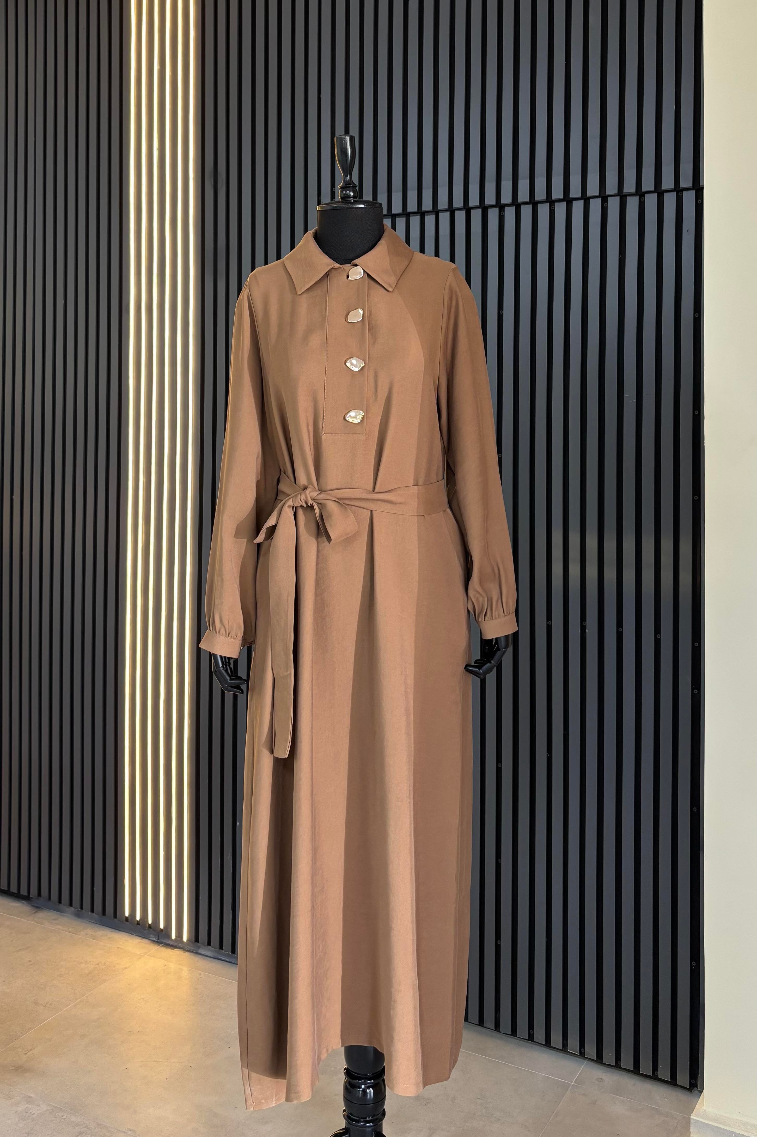 Gold Düğmeli Elbise 