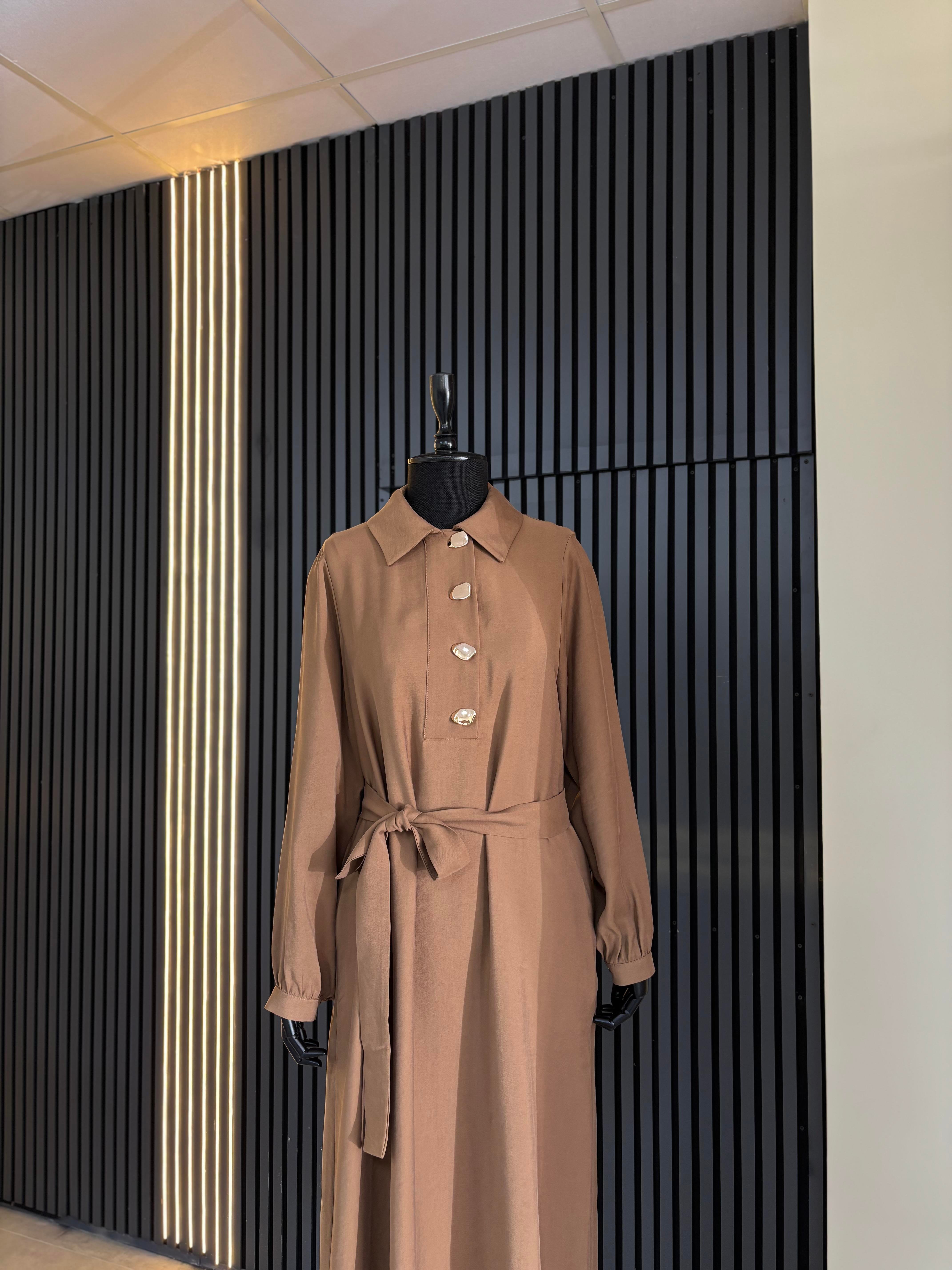 Gold Düğmeli Elbise 