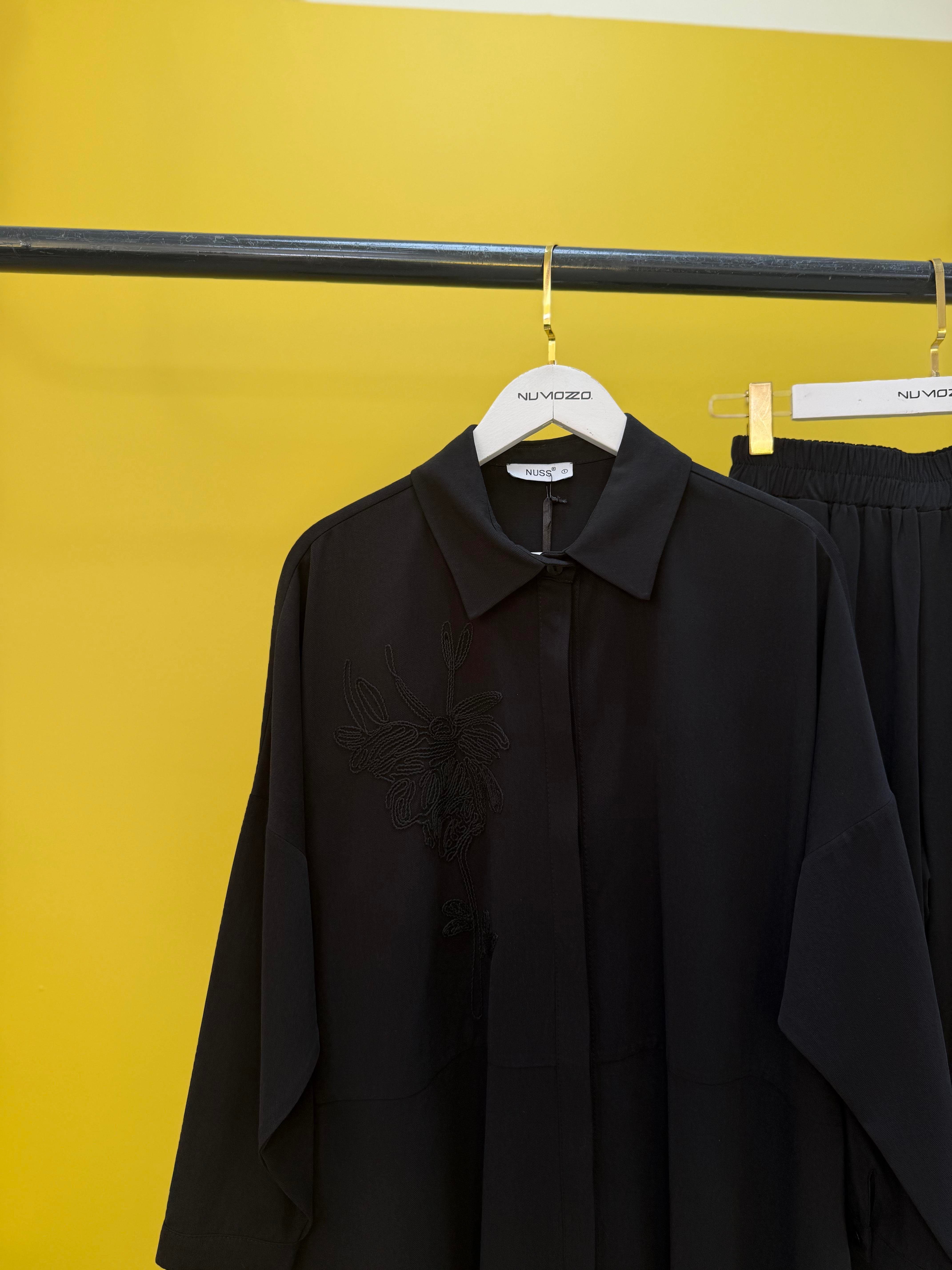 İşlemeli Takım Siyah