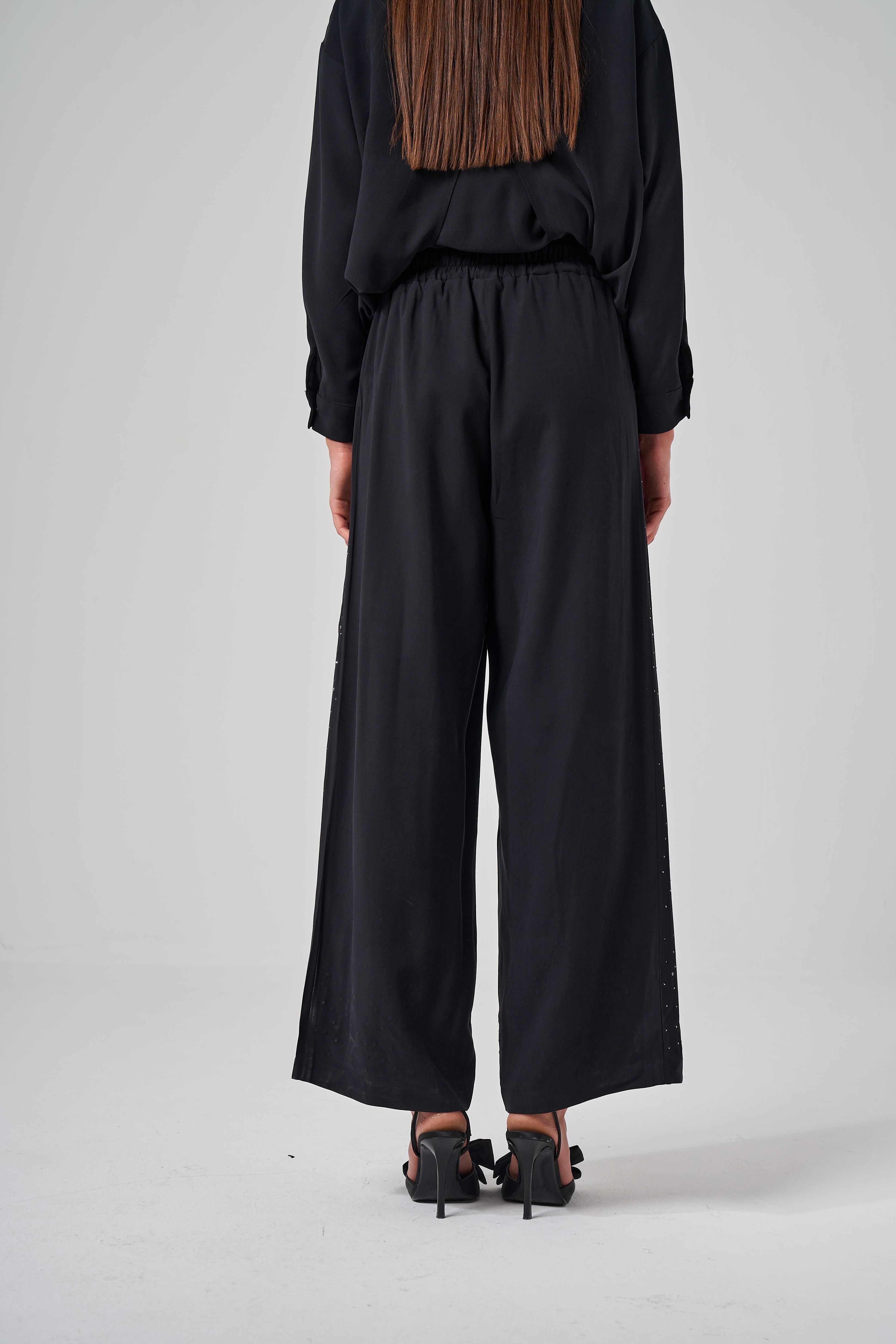 İşlemeli Takım-Siyah