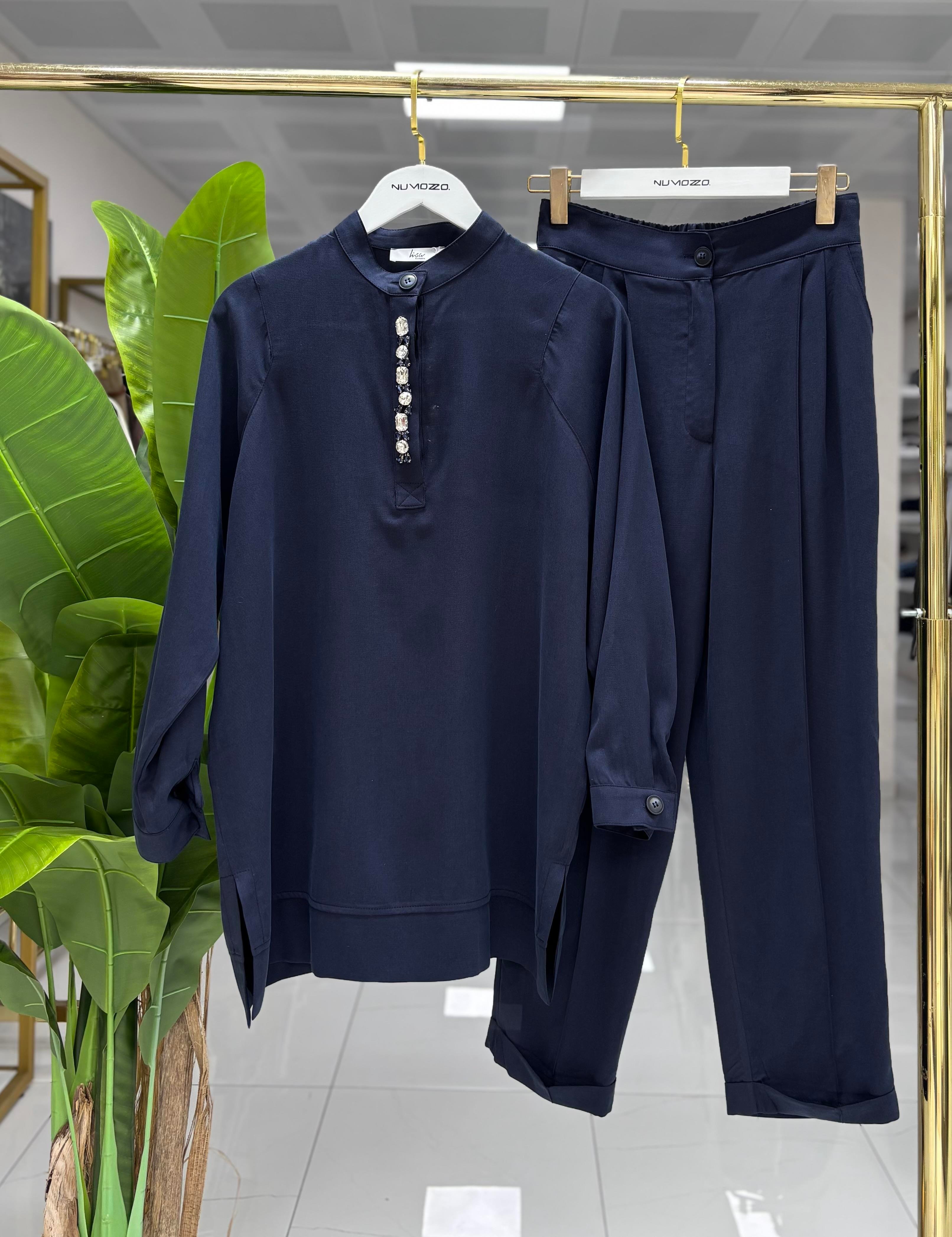 Lacivert Taş İşlemeli Takım 