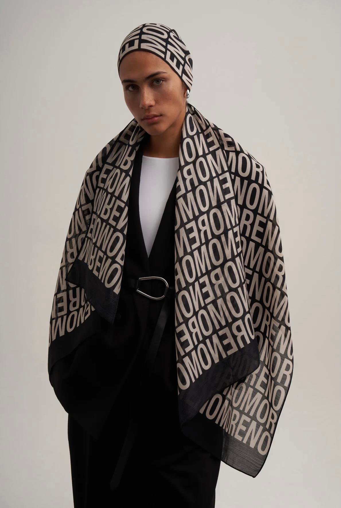 Moreno Silk Black Logo