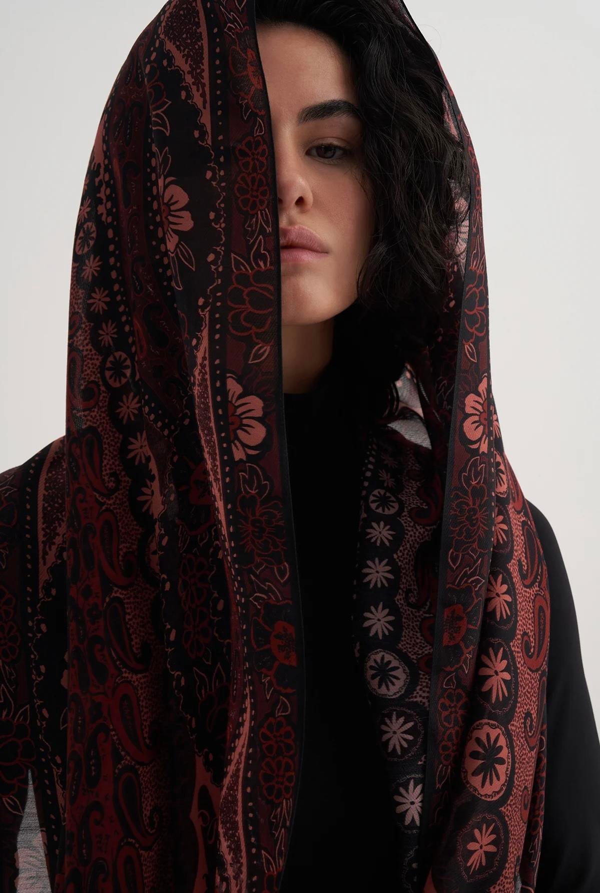 Moreno Silk Bordeaux Mist