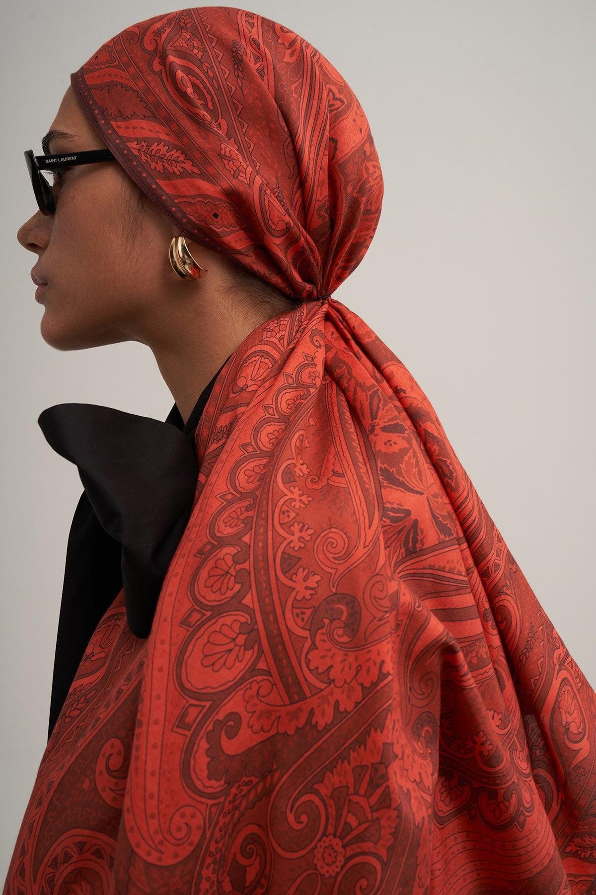 Moreno Silk Red Lily