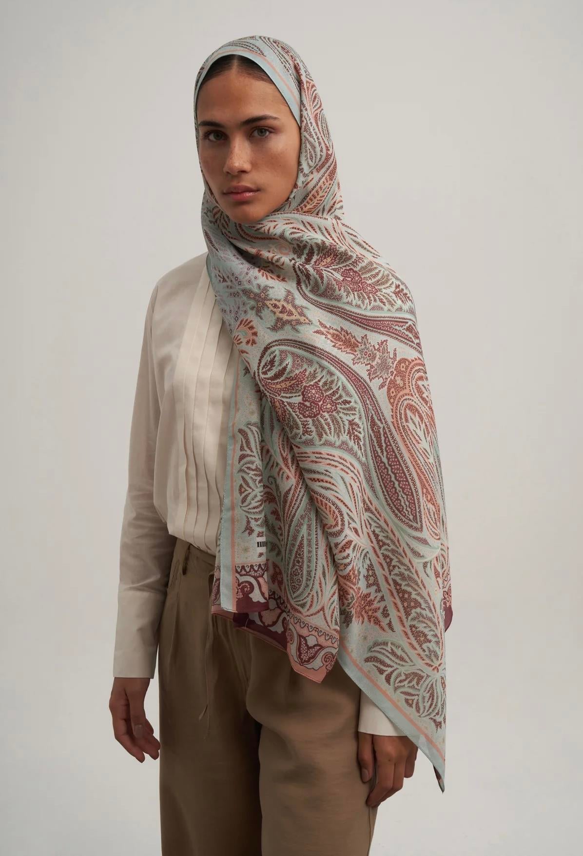 Moreno Silk Sky Feeesia