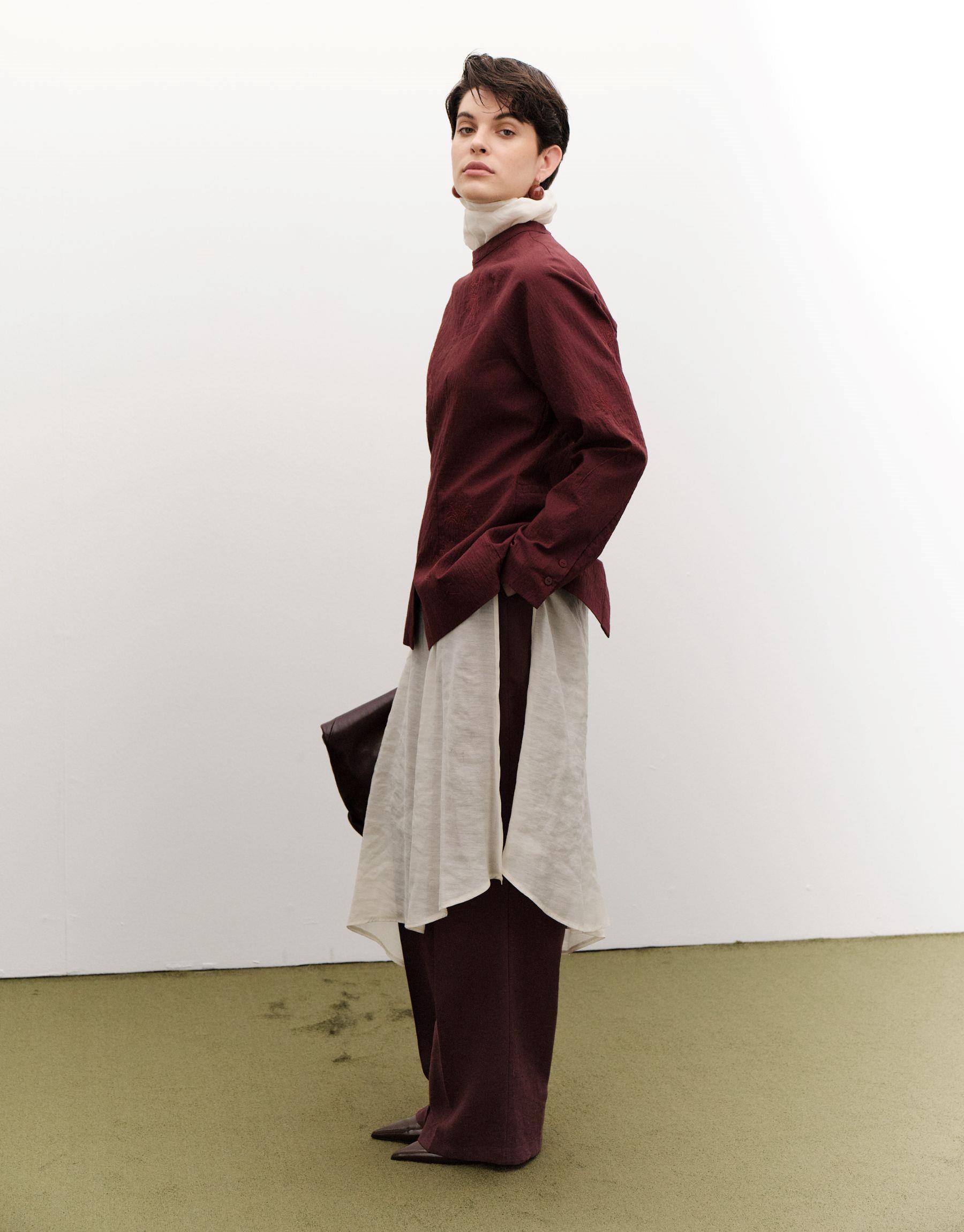 Nakış Detaylı Fit Bluz Bordo