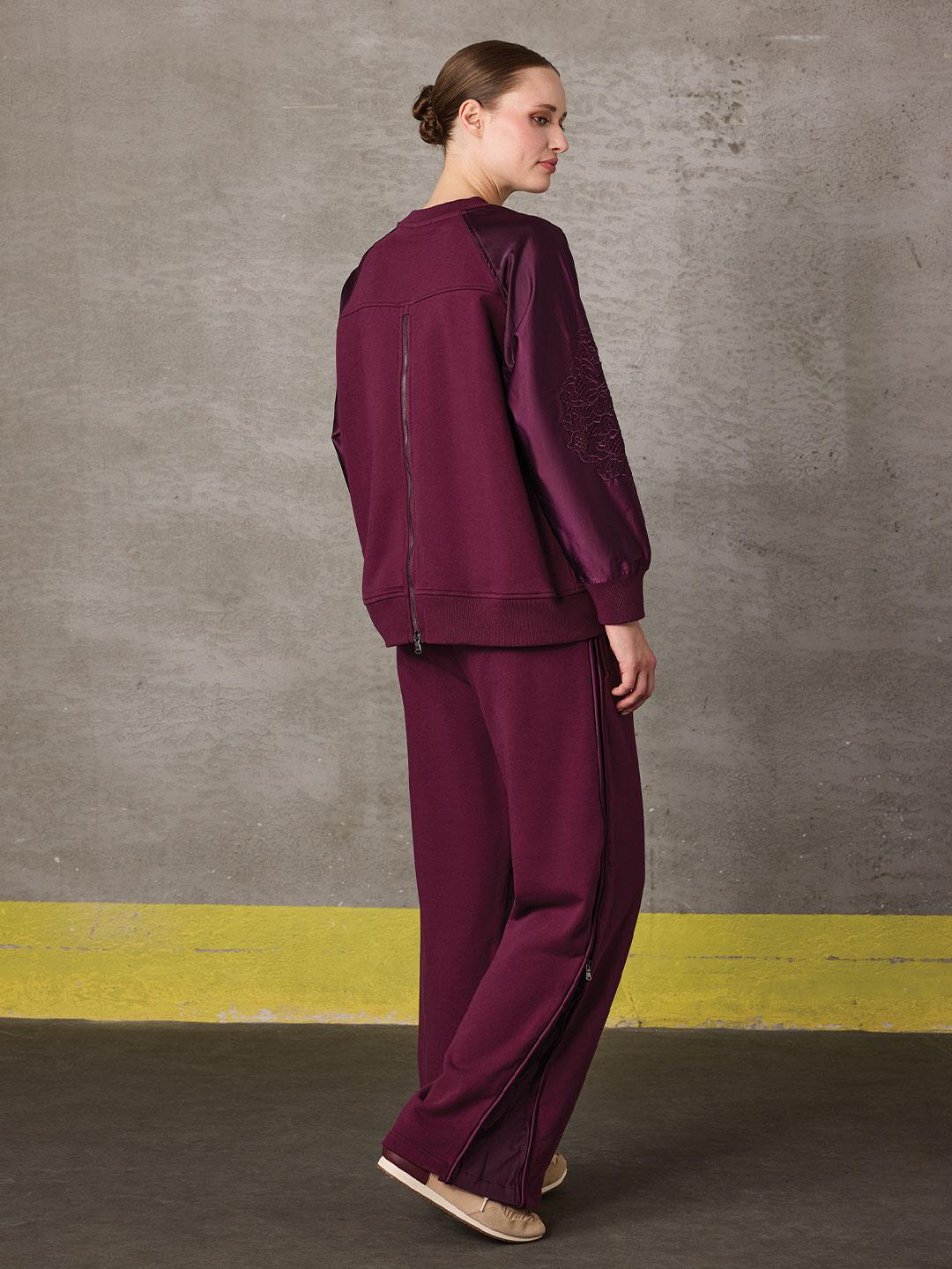 NAKIŞ DETAYLI SWEATSHİRT-MÜRDÜM