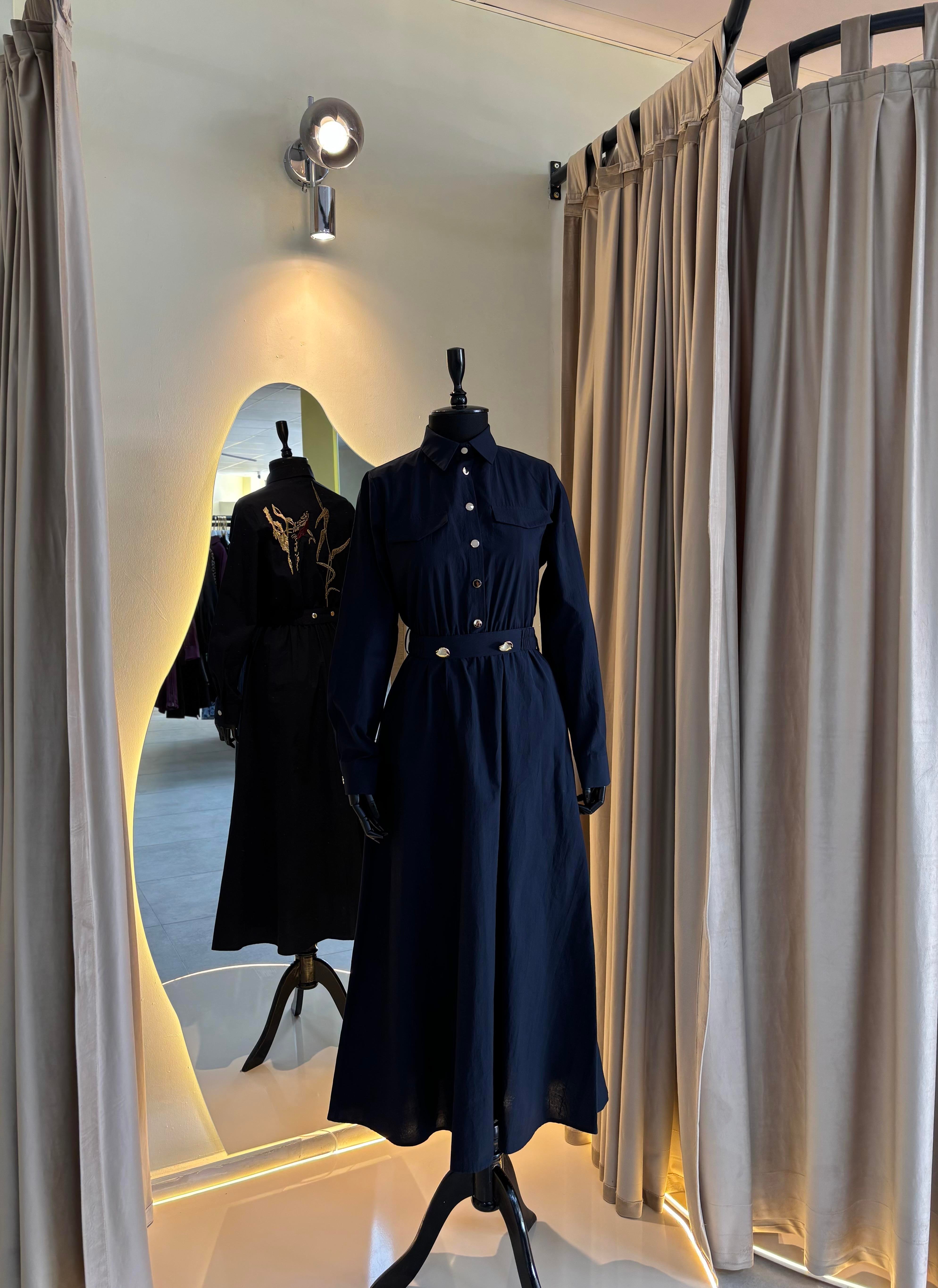 Nakışlı Kemerli Elbise