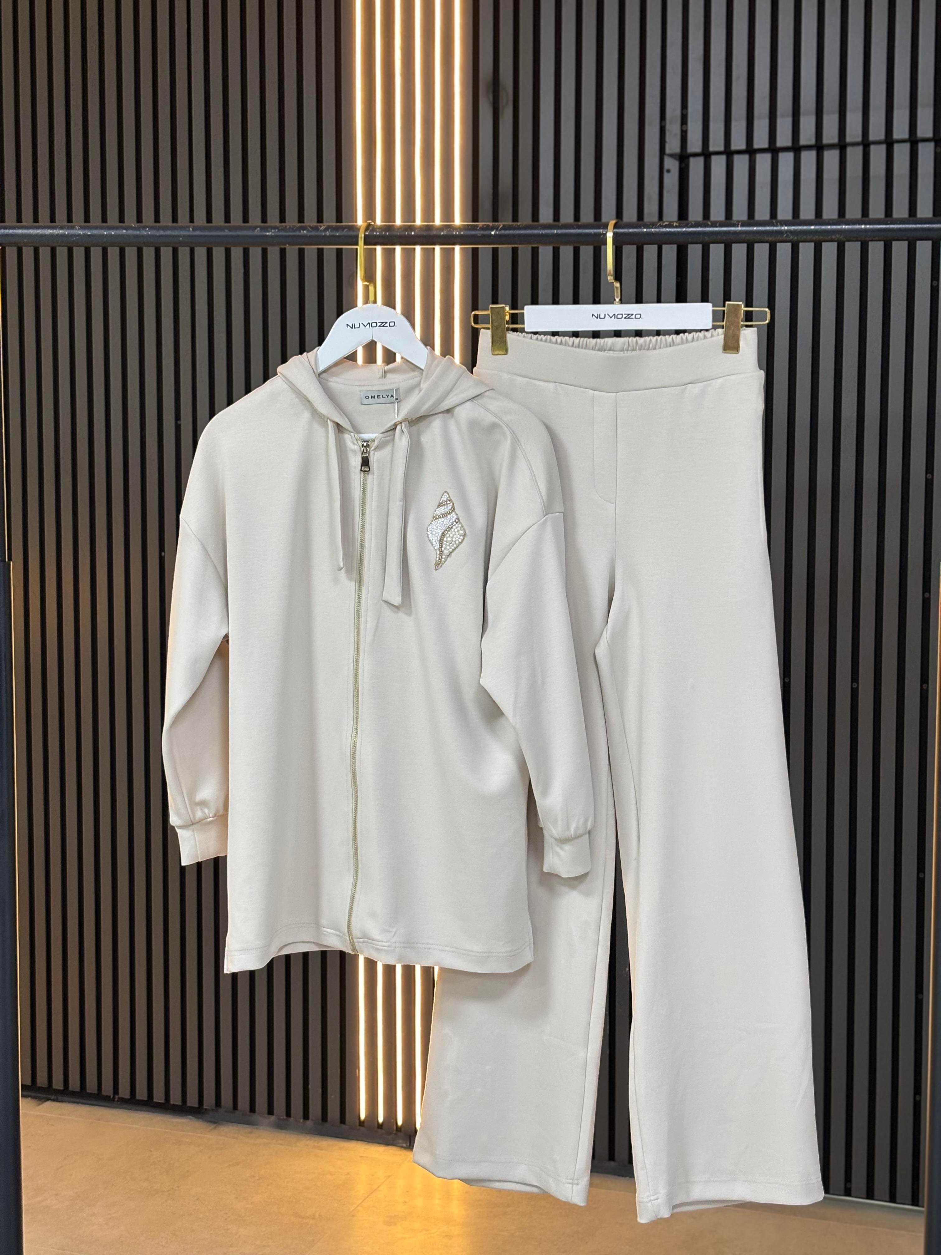 Pantolonlu Takım-Bej