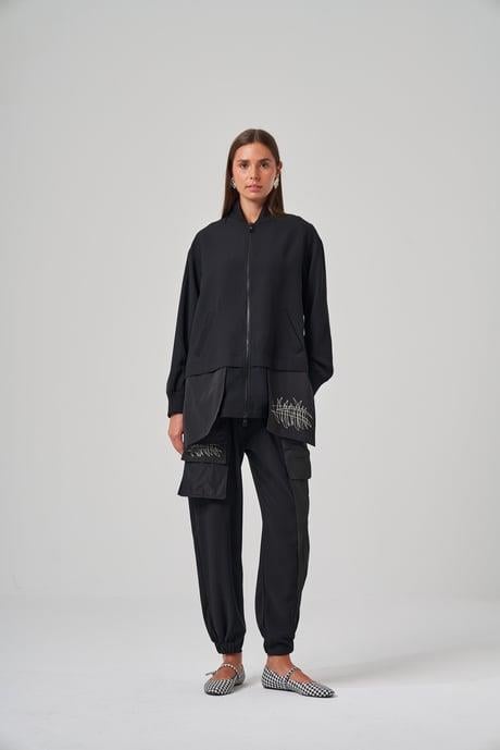 Paraşüt Detay İşlemeli Pantolonlu Takım-Siyah