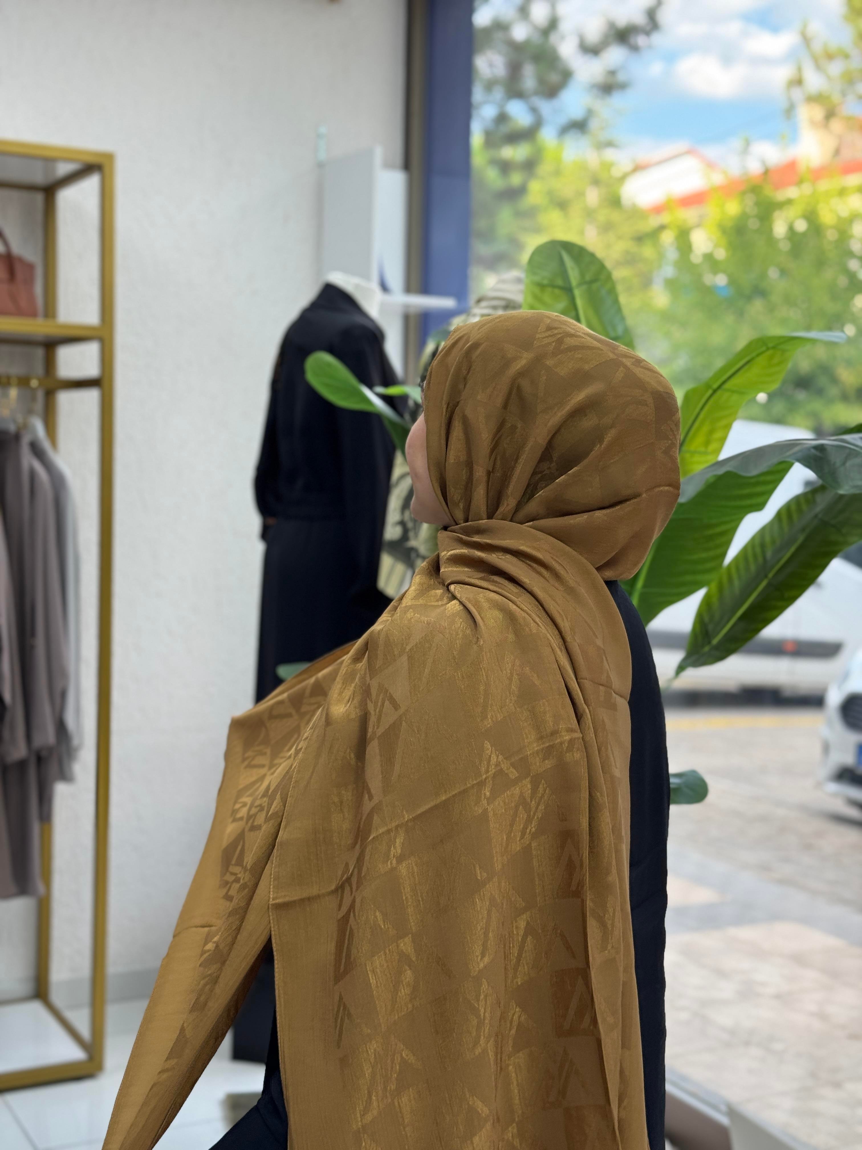 Paris Collection Haki