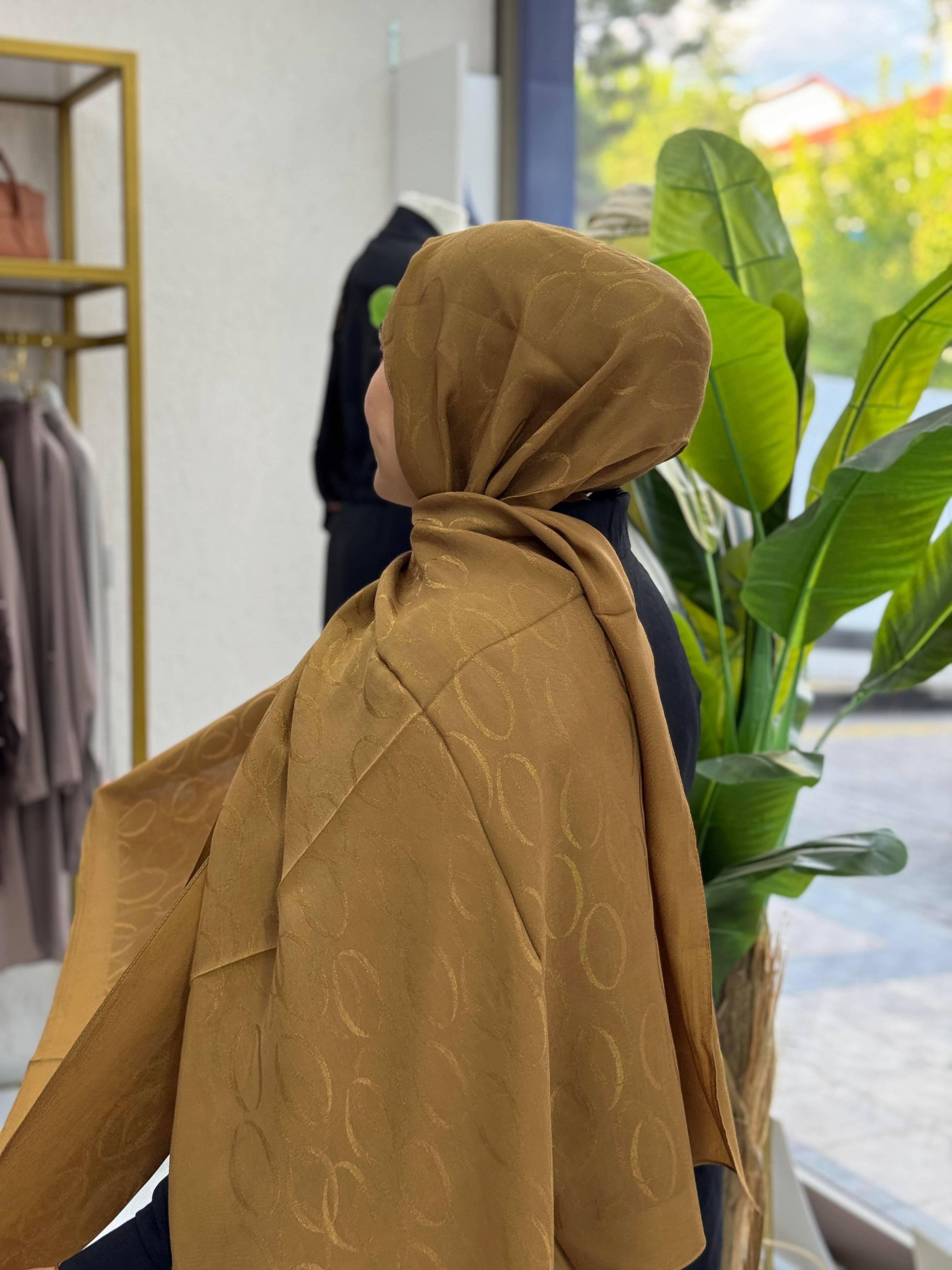 Paris Collection Haki