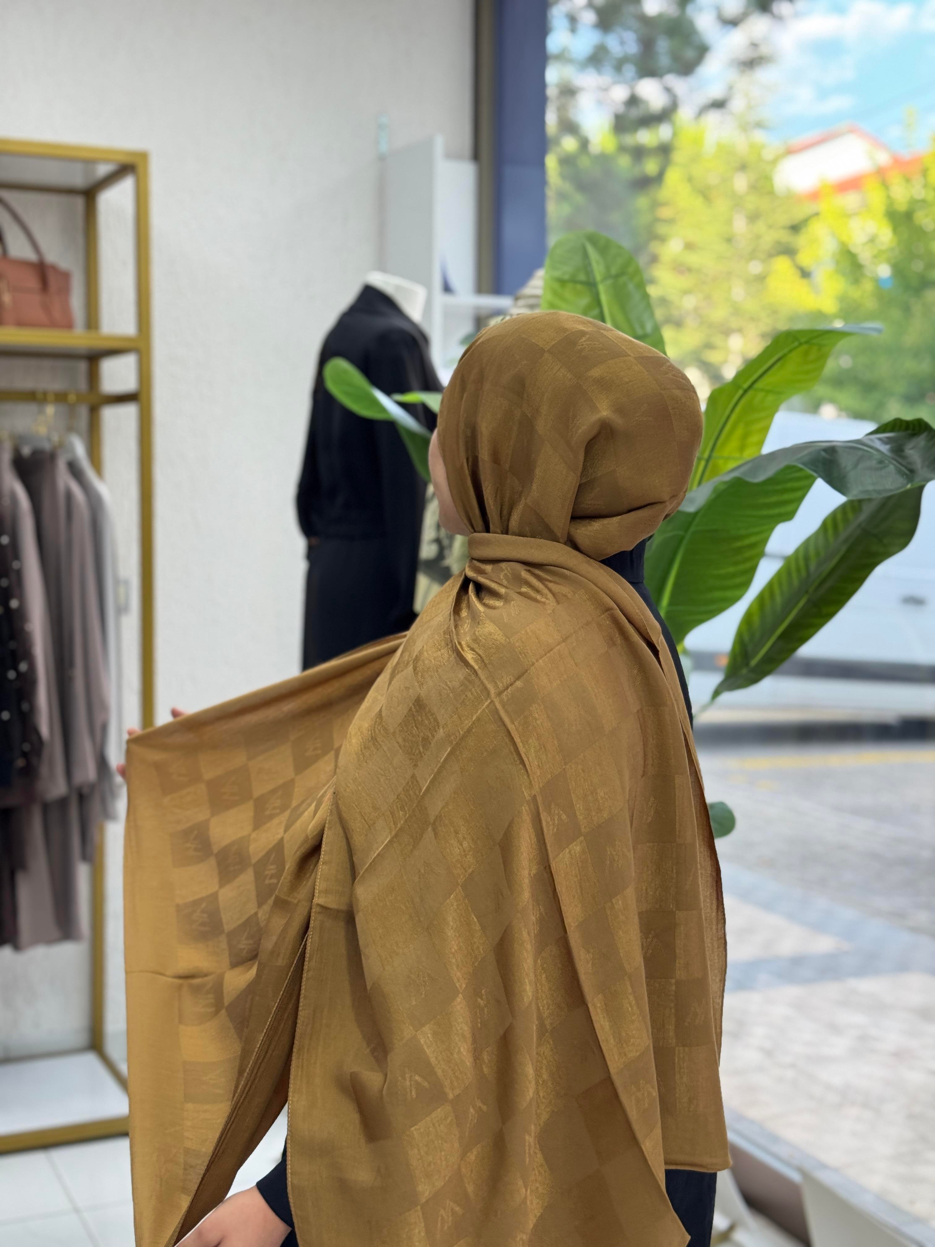 Paris Collection Haki