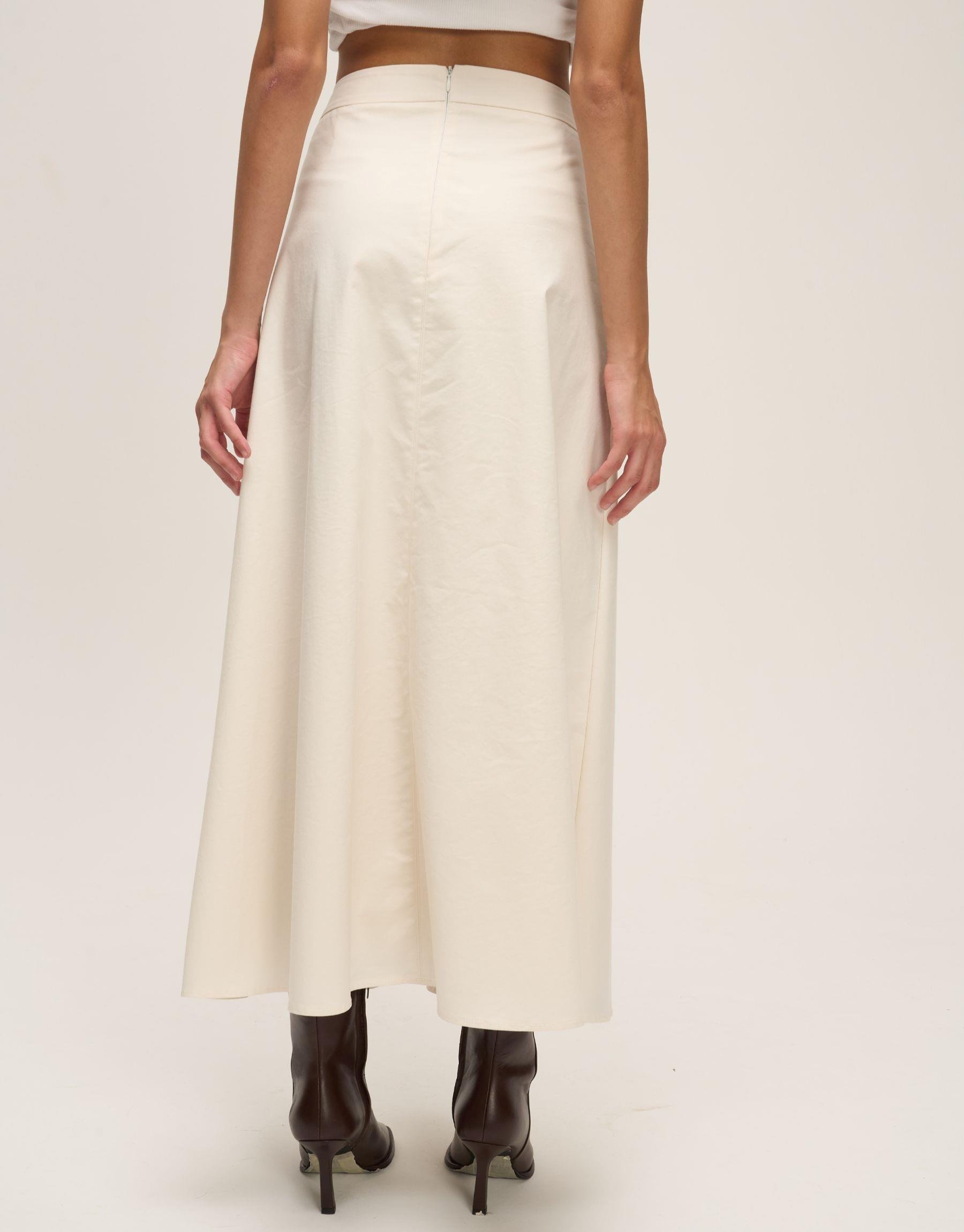 Pileli Cepli Etek Beyaz