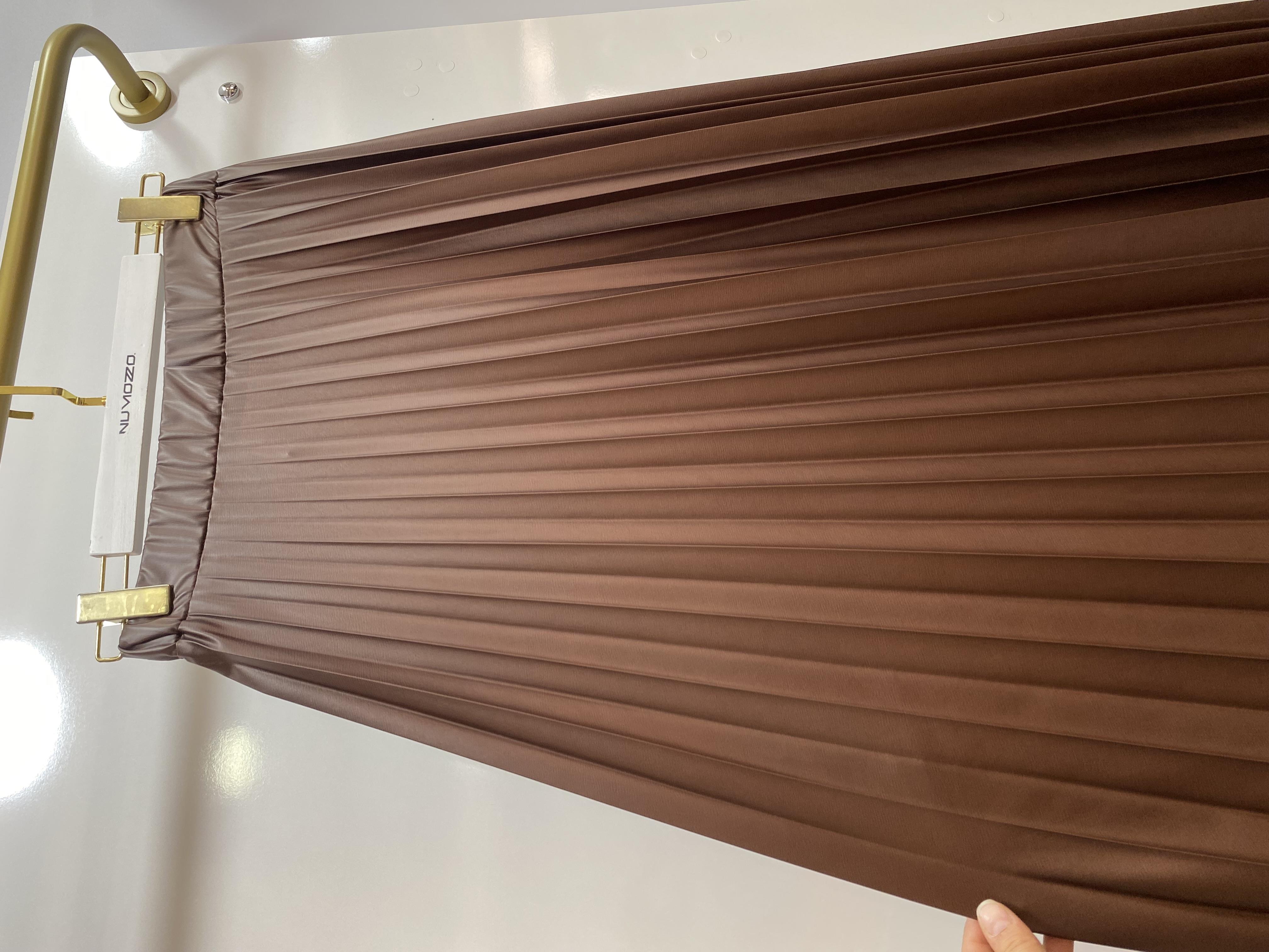 PLİSELİ DERİ ETEK