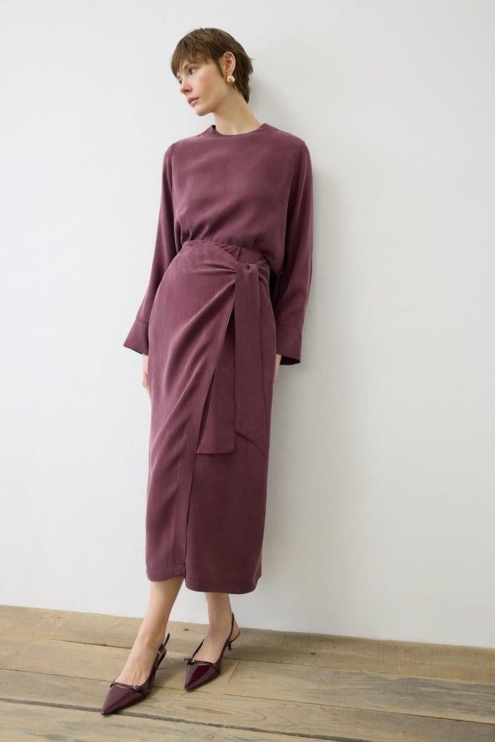 PRİME TAŞLANMIŞ İPEK KRUVAZE ETEK TAKIM BORDO