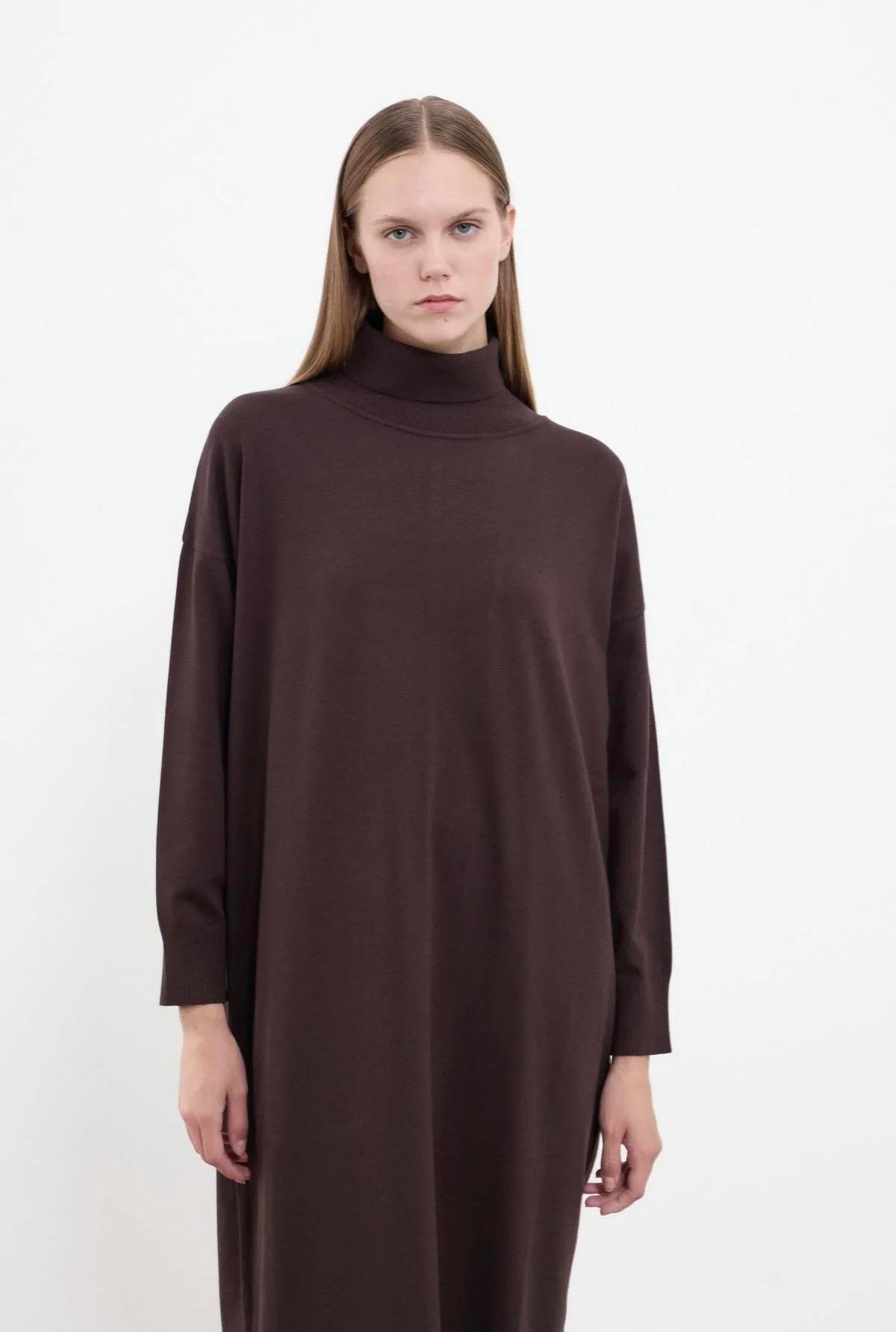 TRİKO ELBİSE KAHVERENGİ