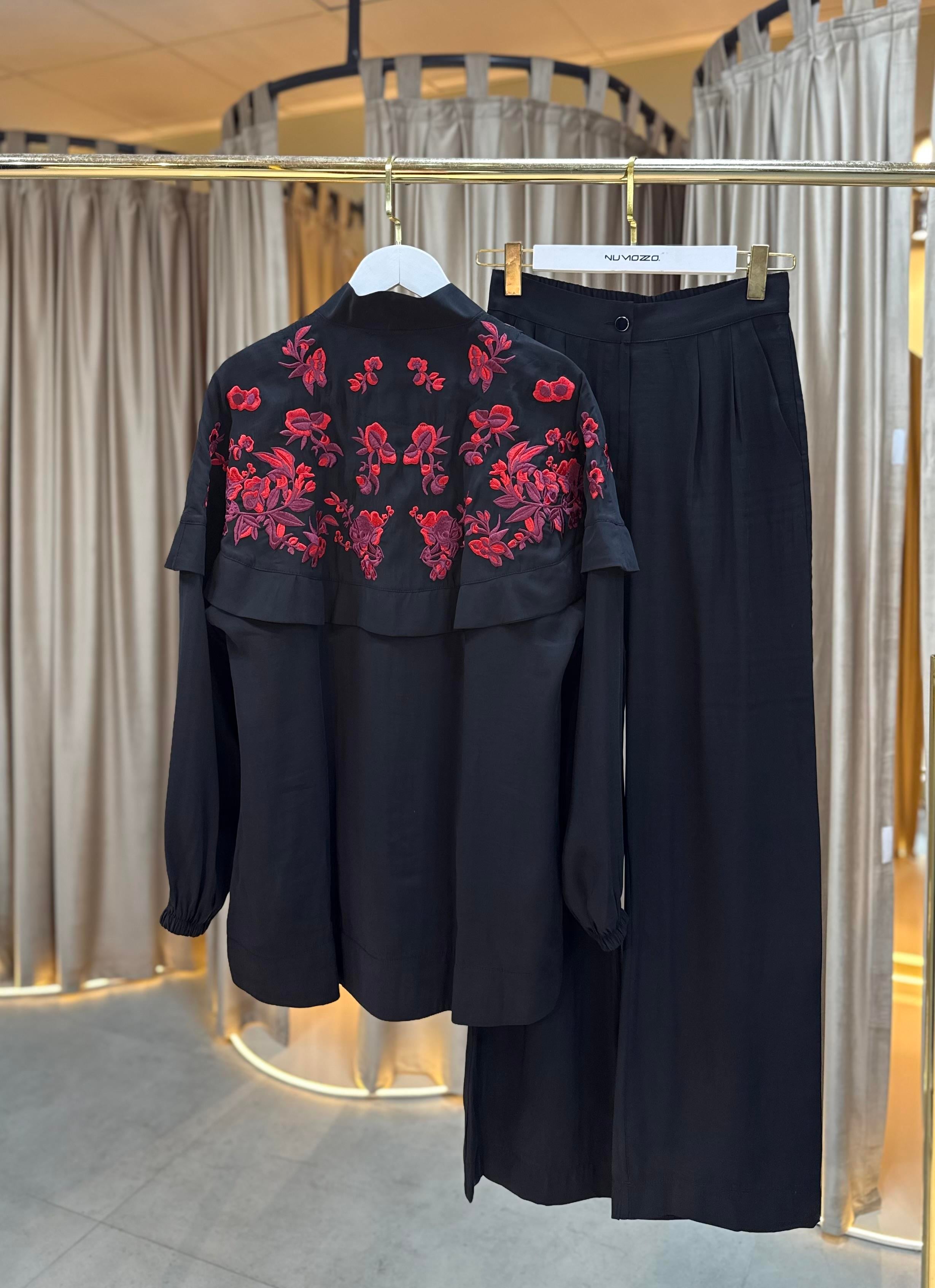 Velvet Rose Takım
