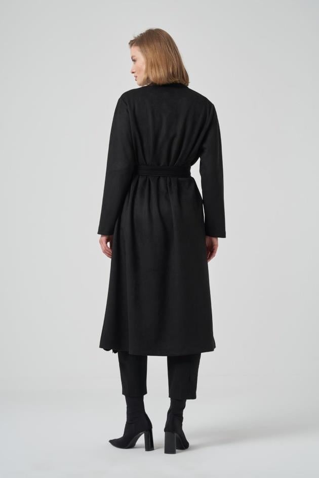 Zımba Detay Kuşaklı Kap