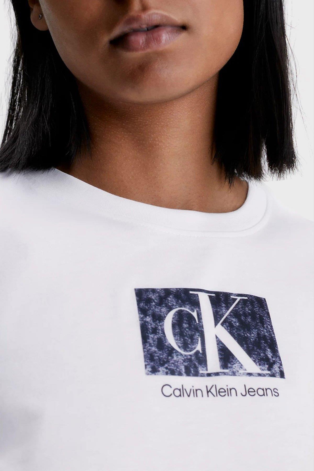 Calvin Klein Erkek Regular Fit Logolu Bisiklet Yaka T-Shirt Beyaz